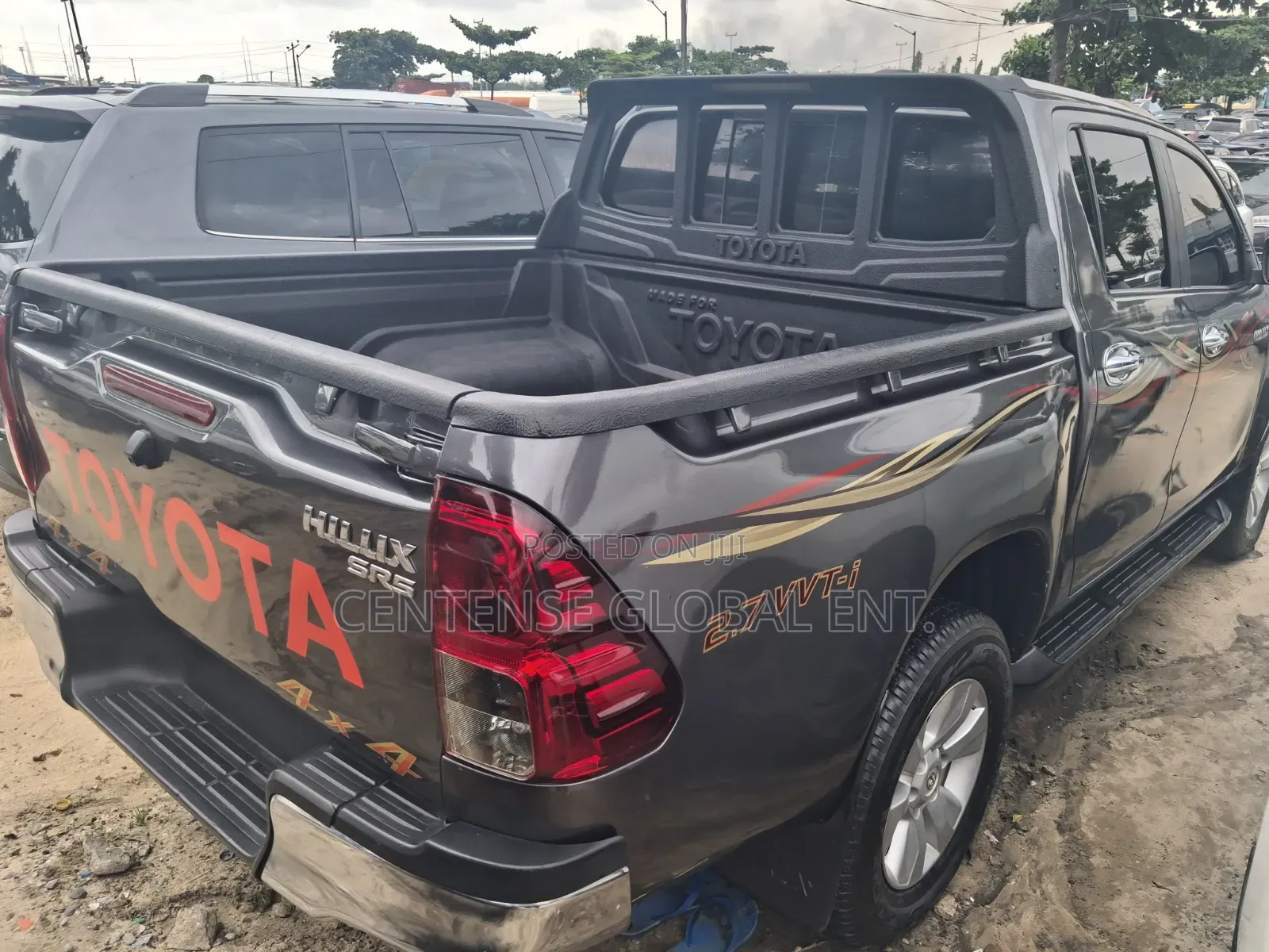 Toyota Hilux 2021 Gray