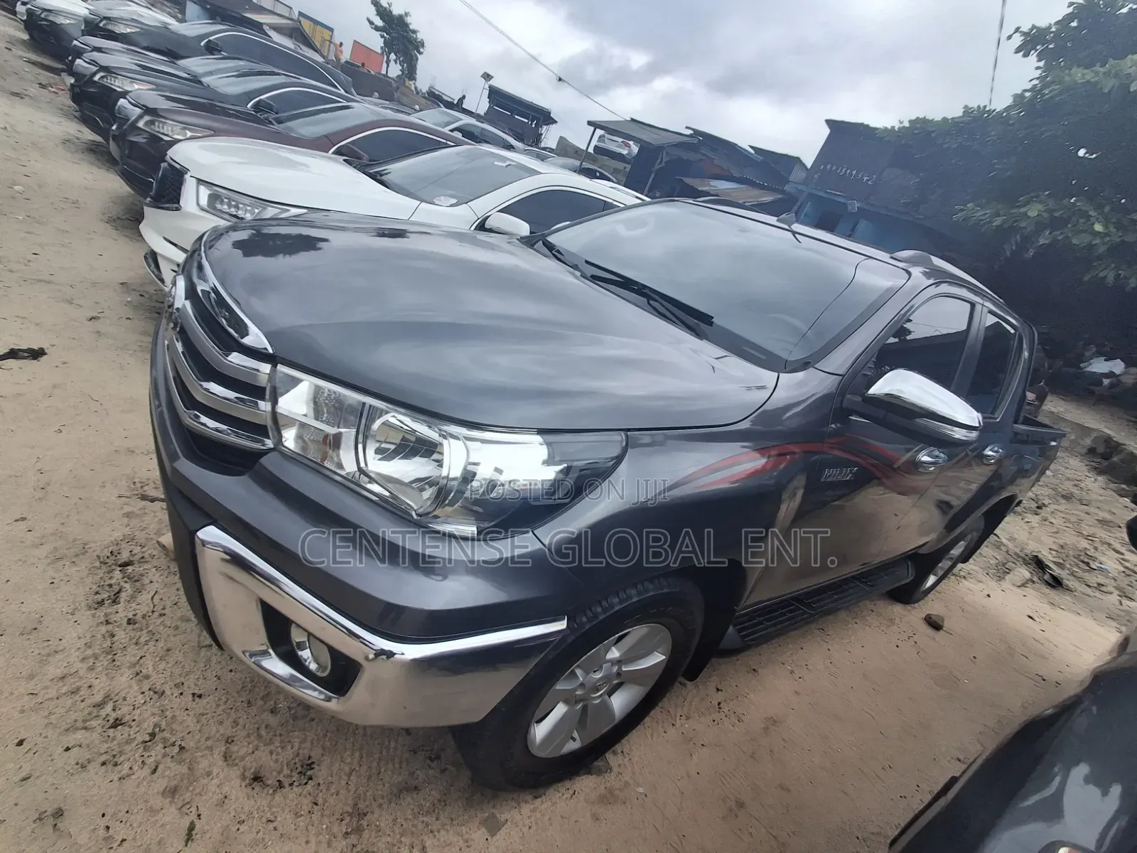 Toyota Hilux 2021 Gray