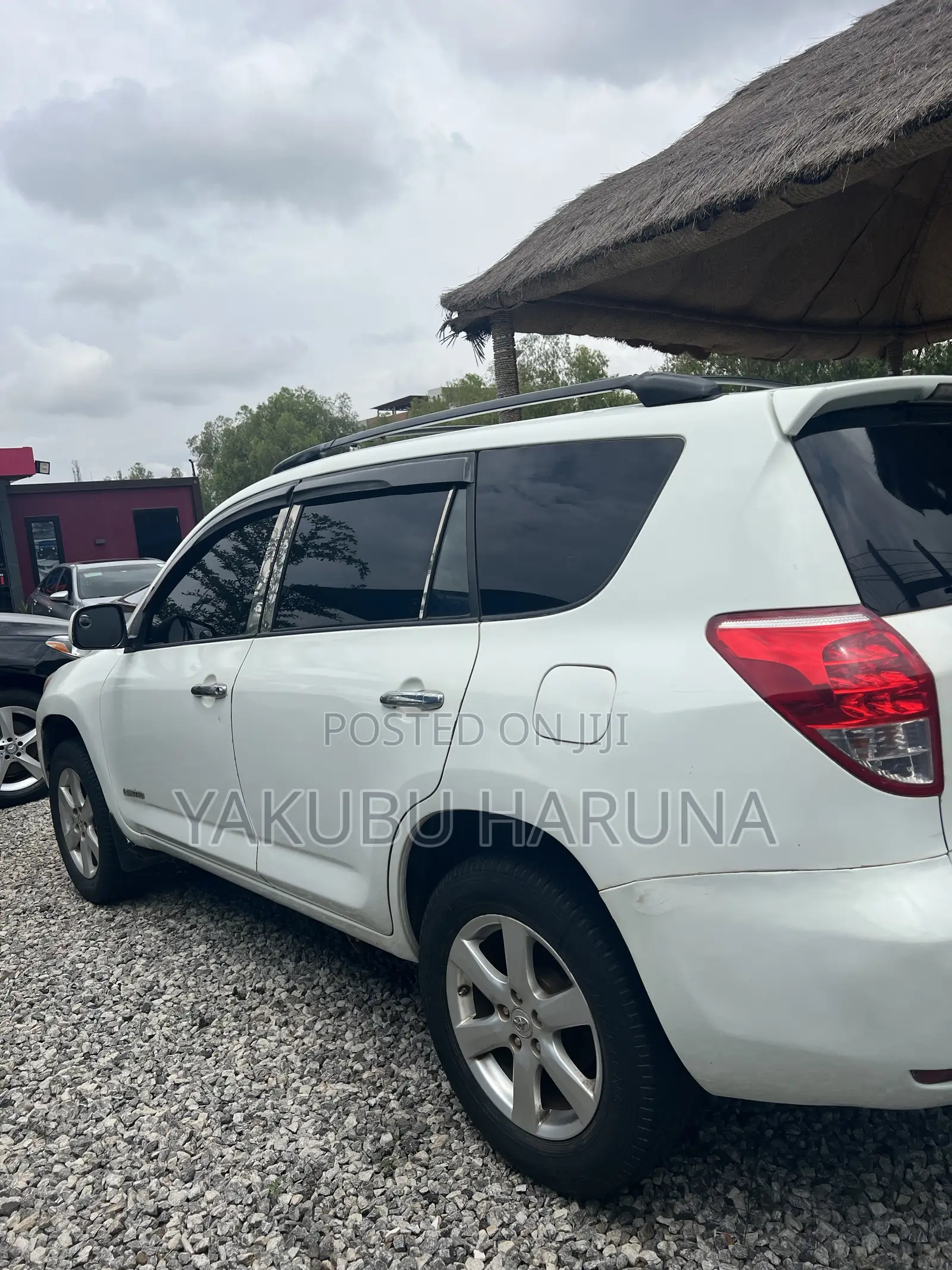 Toyota RAV4 V6 2006 White