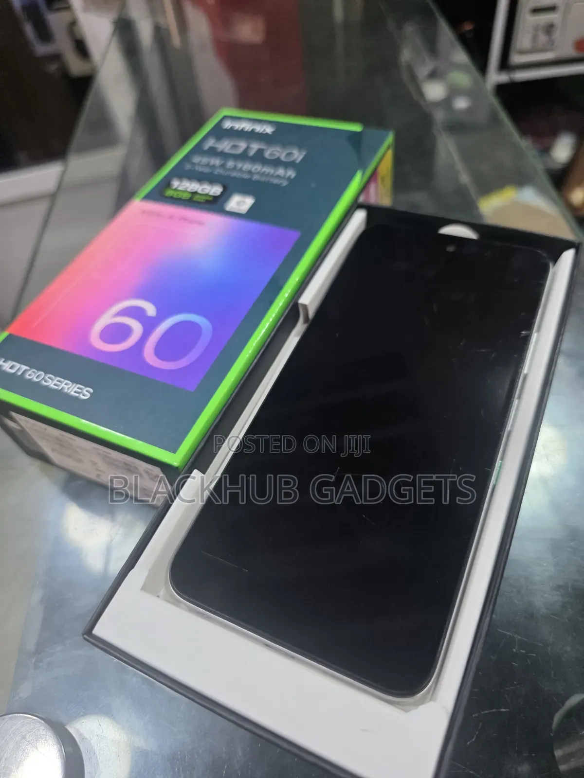 Infinix Hot 60i 128 GB Silver