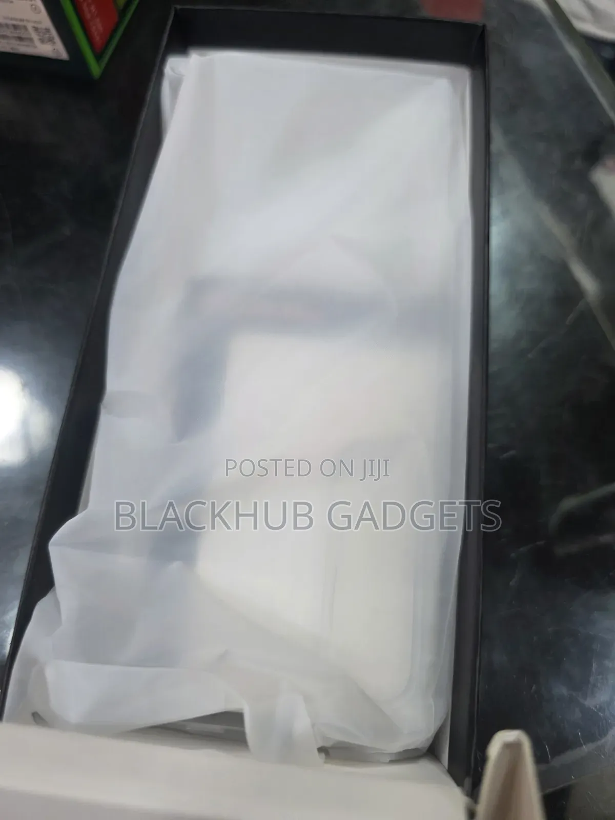 Infinix Hot 60i 128 GB Silver
