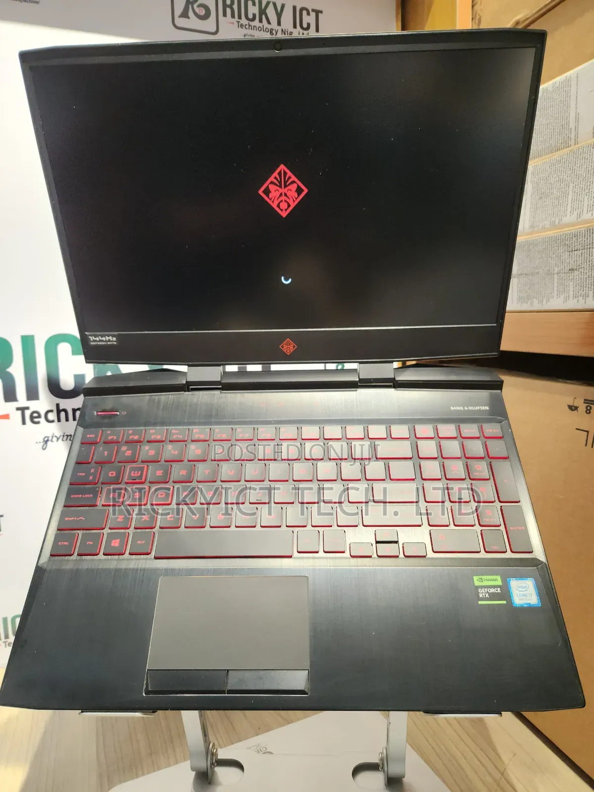 Laptop HP Omen 15-ce0xx 16GB Intel Core i7 SSD 512GB