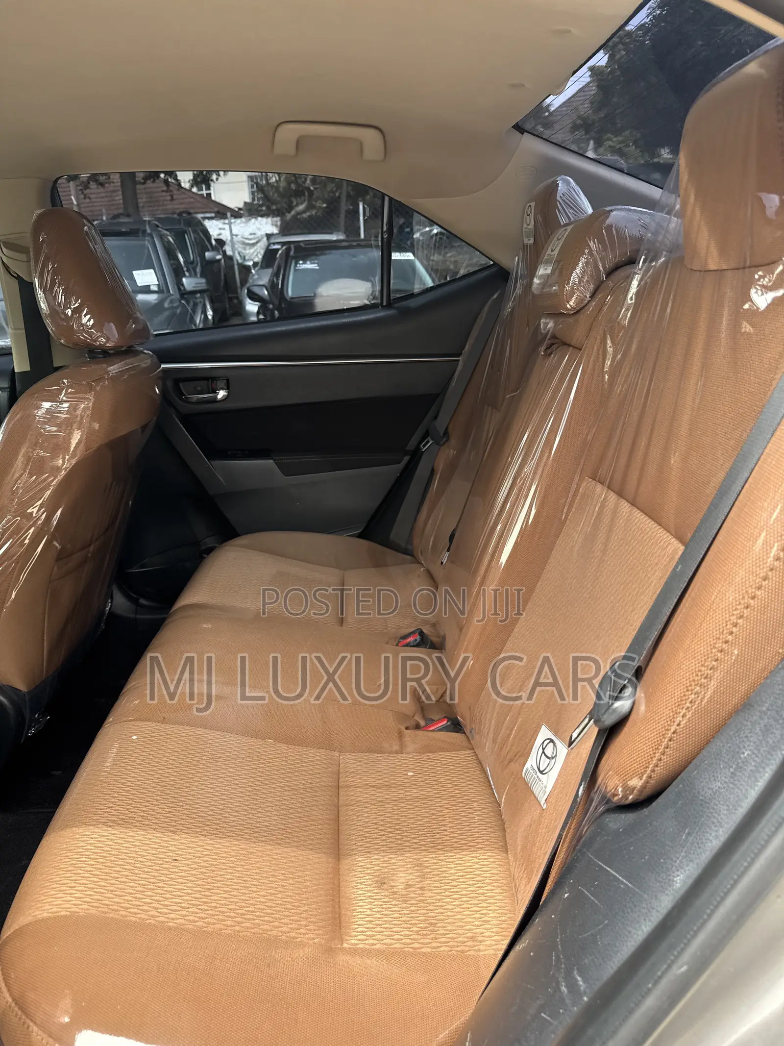 Toyota Corolla LE Eco Premium 4dr Sedan (1.8L 4cyl CVT) 2014 Gray