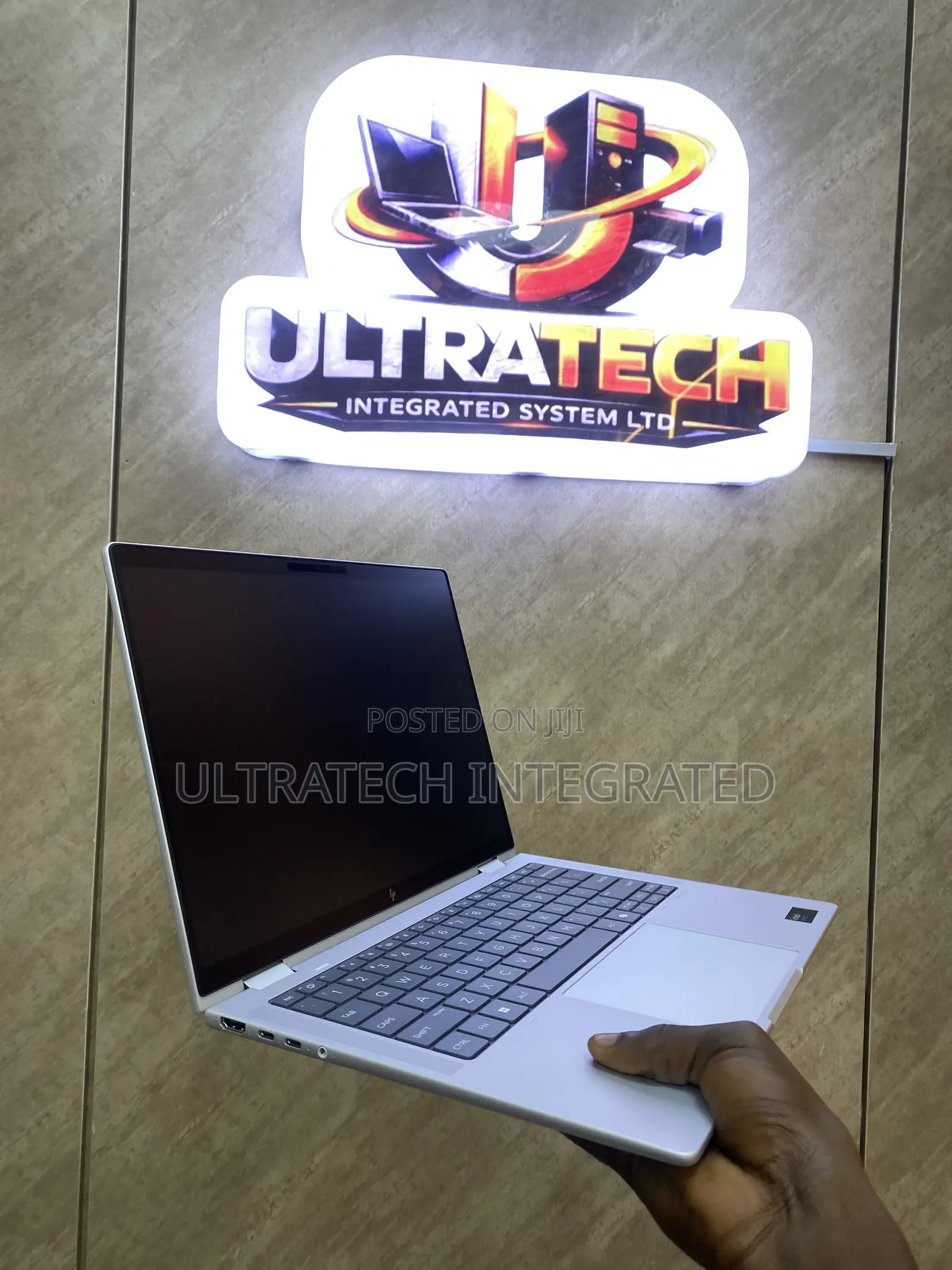 New Laptop HP EliteBook X360 1040 G11 16GB Intel SSD 512GB