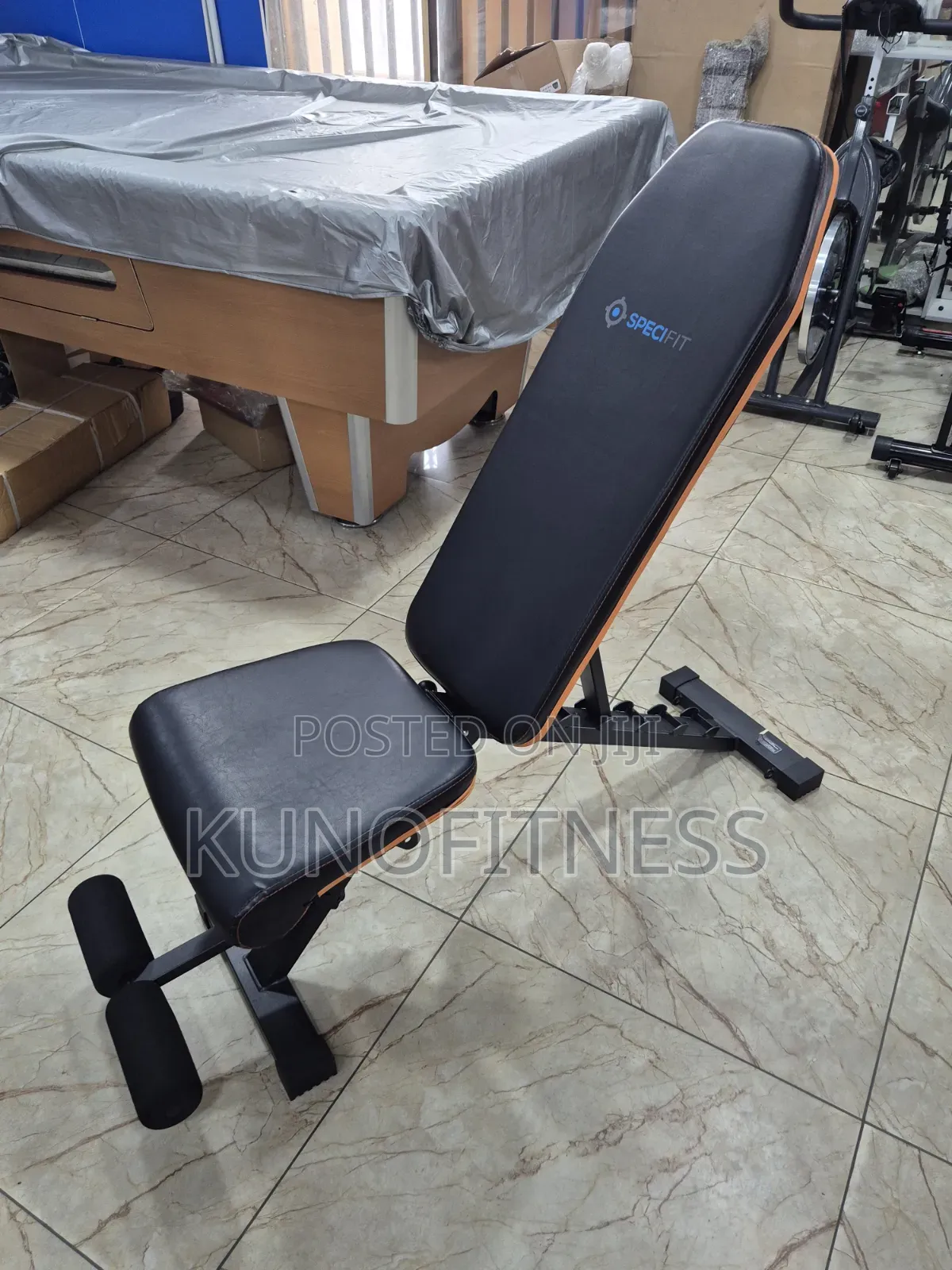 Adjustable Weight Bench – Incline/Decline, Leg Lock