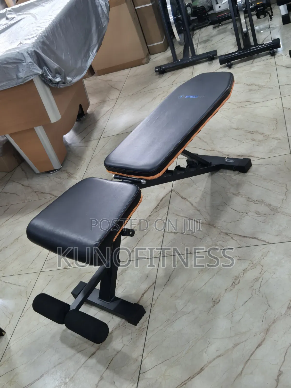 Adjustable Weight Bench – Incline/Decline, Leg Lock