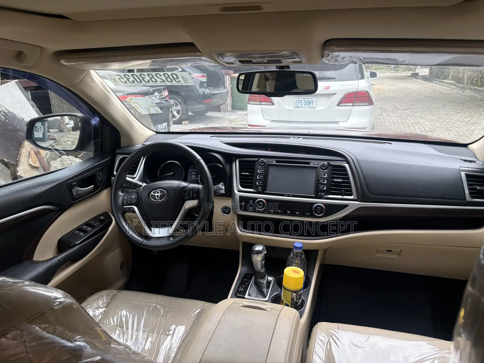 Toyota Highlander Limited Platinum 4dr SUV AWD (3.5L 6cyl 6A) 2015