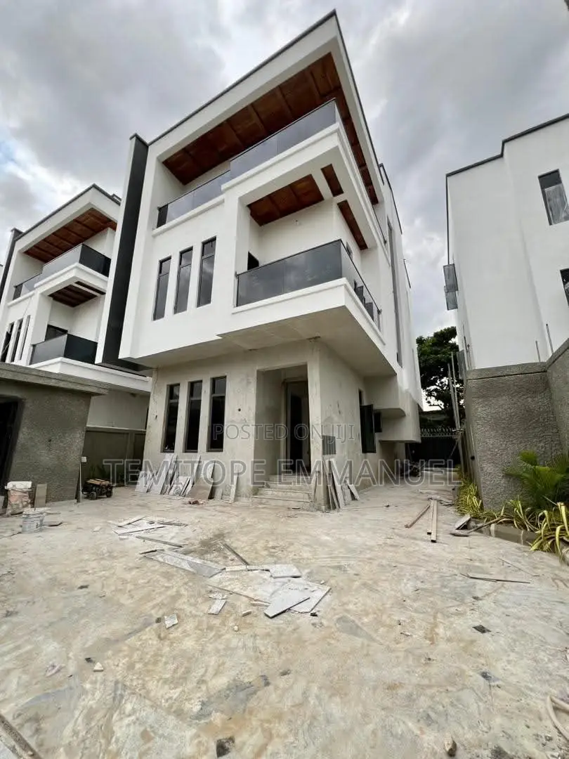 Furnished 6bdrm Duplex in Victoria Island for sale