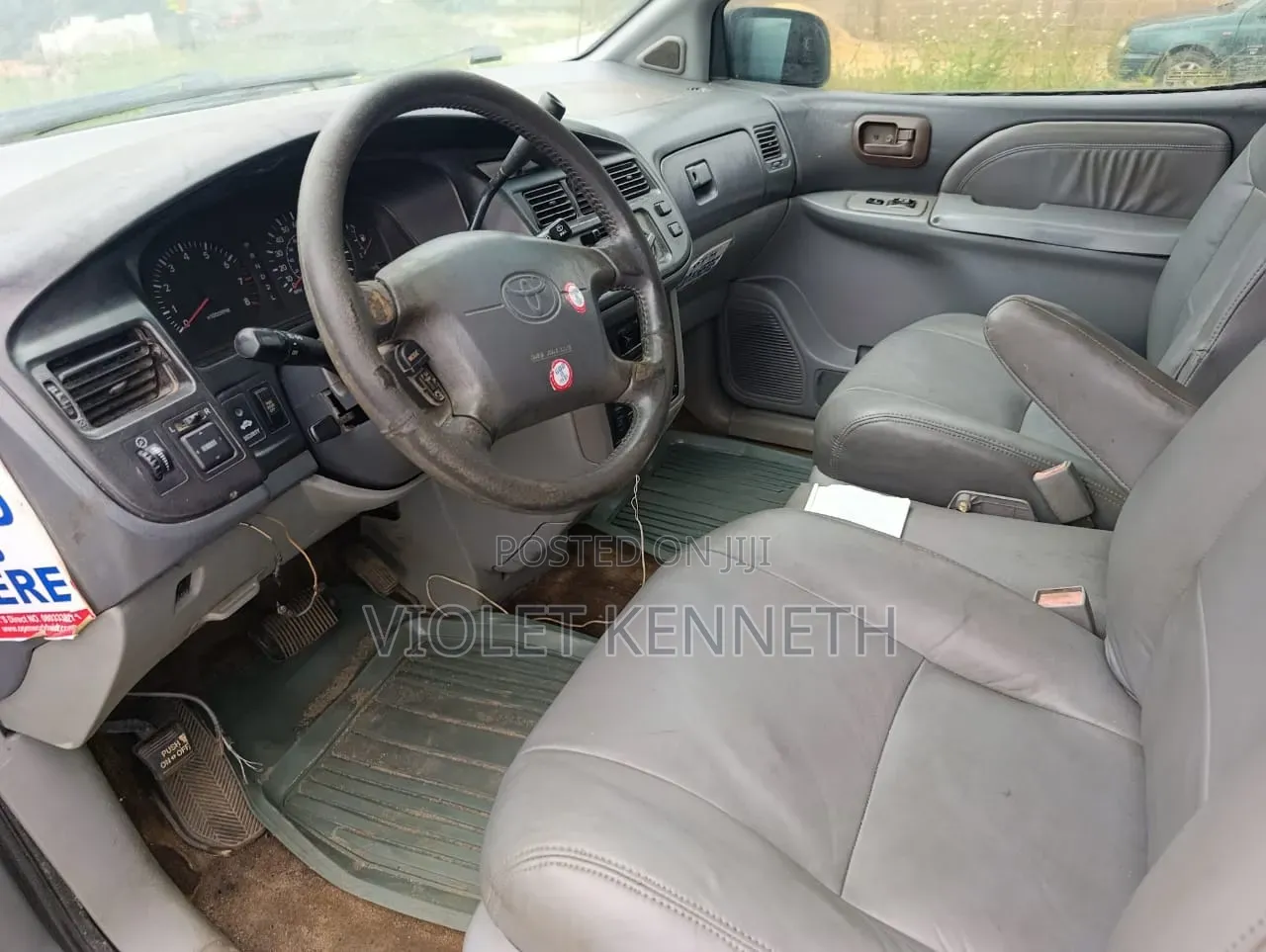 Toyota Sienna 1999 Green