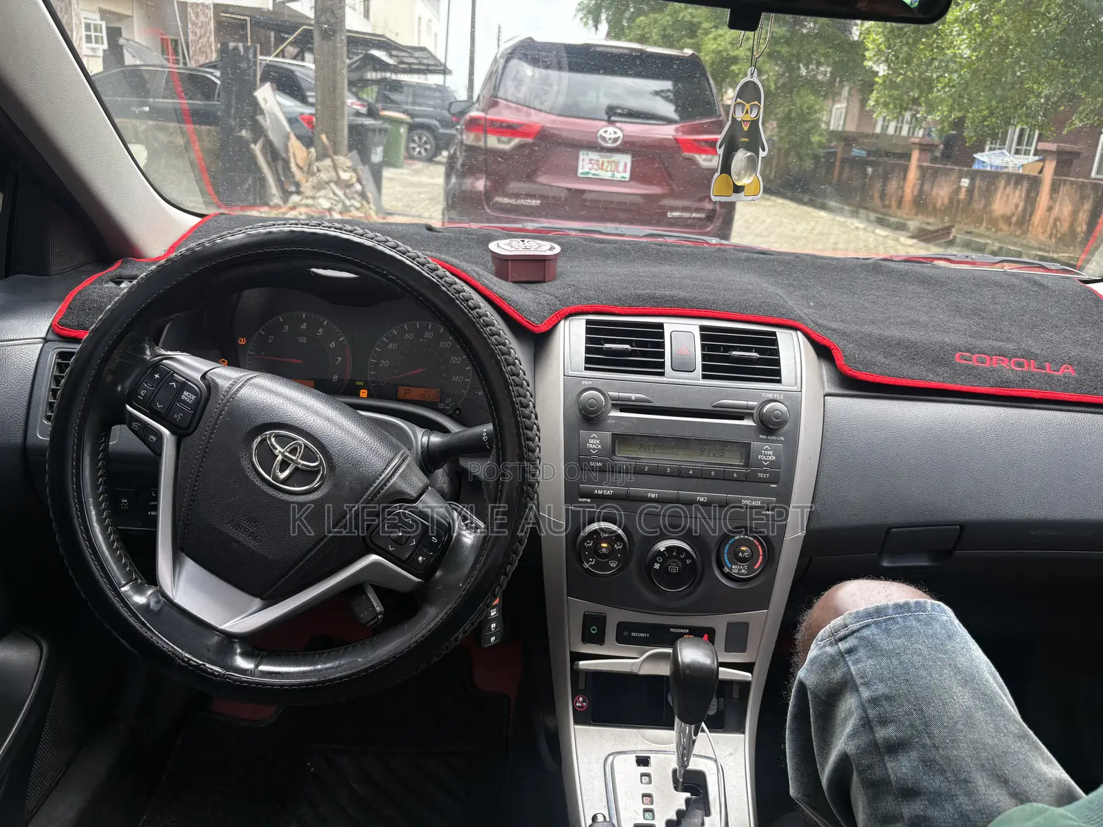 Toyota Corolla 2010 Black