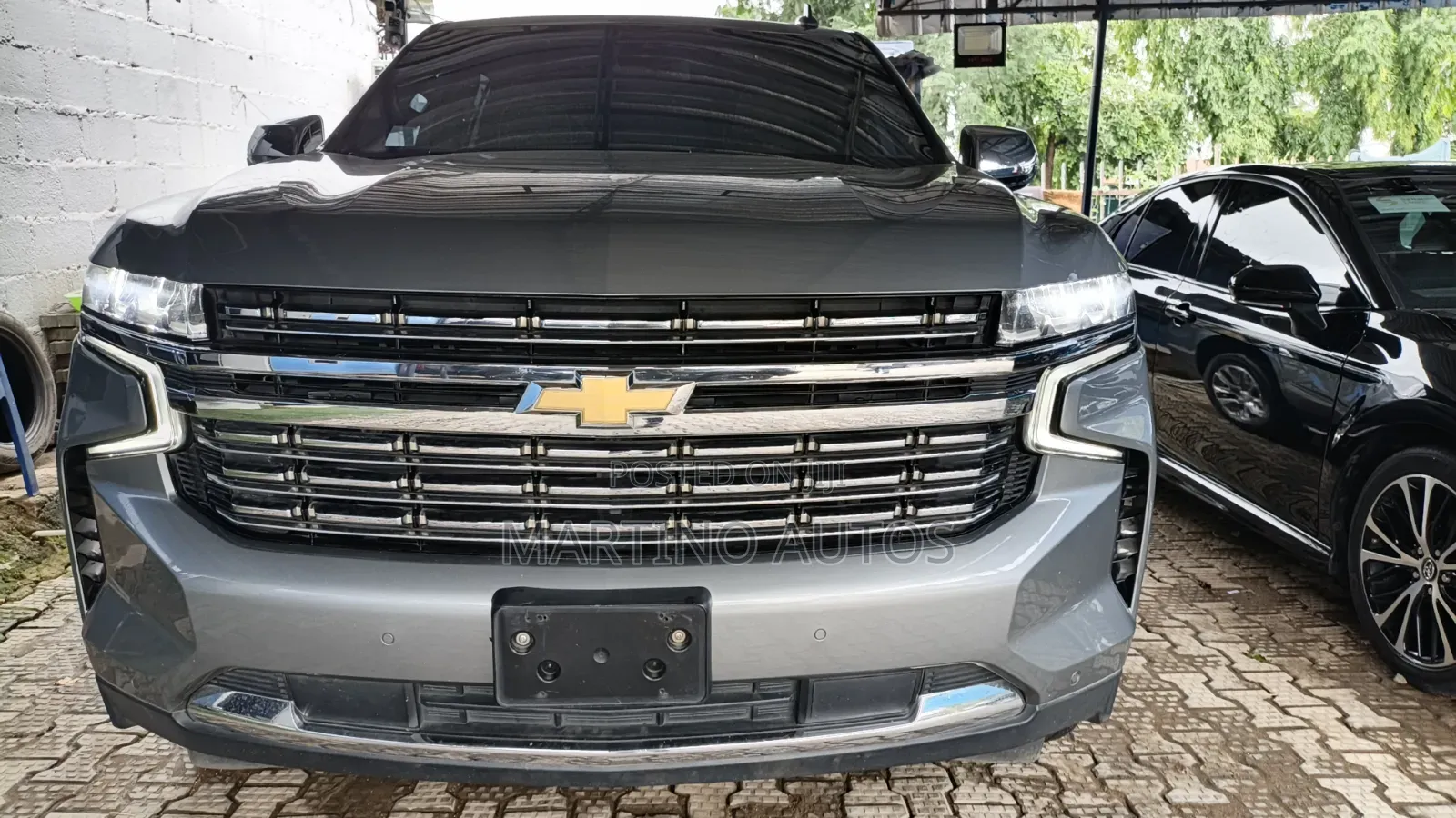 Chevrolet Tahoe 2023 Silver