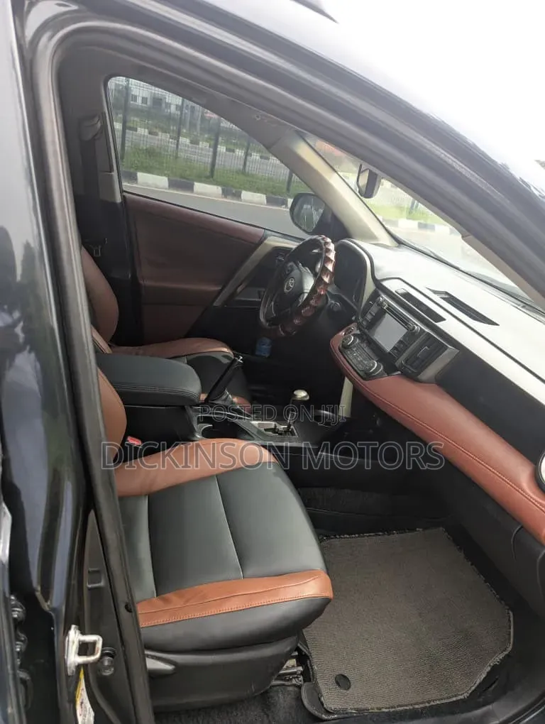 Toyota RAV4 2015 Black