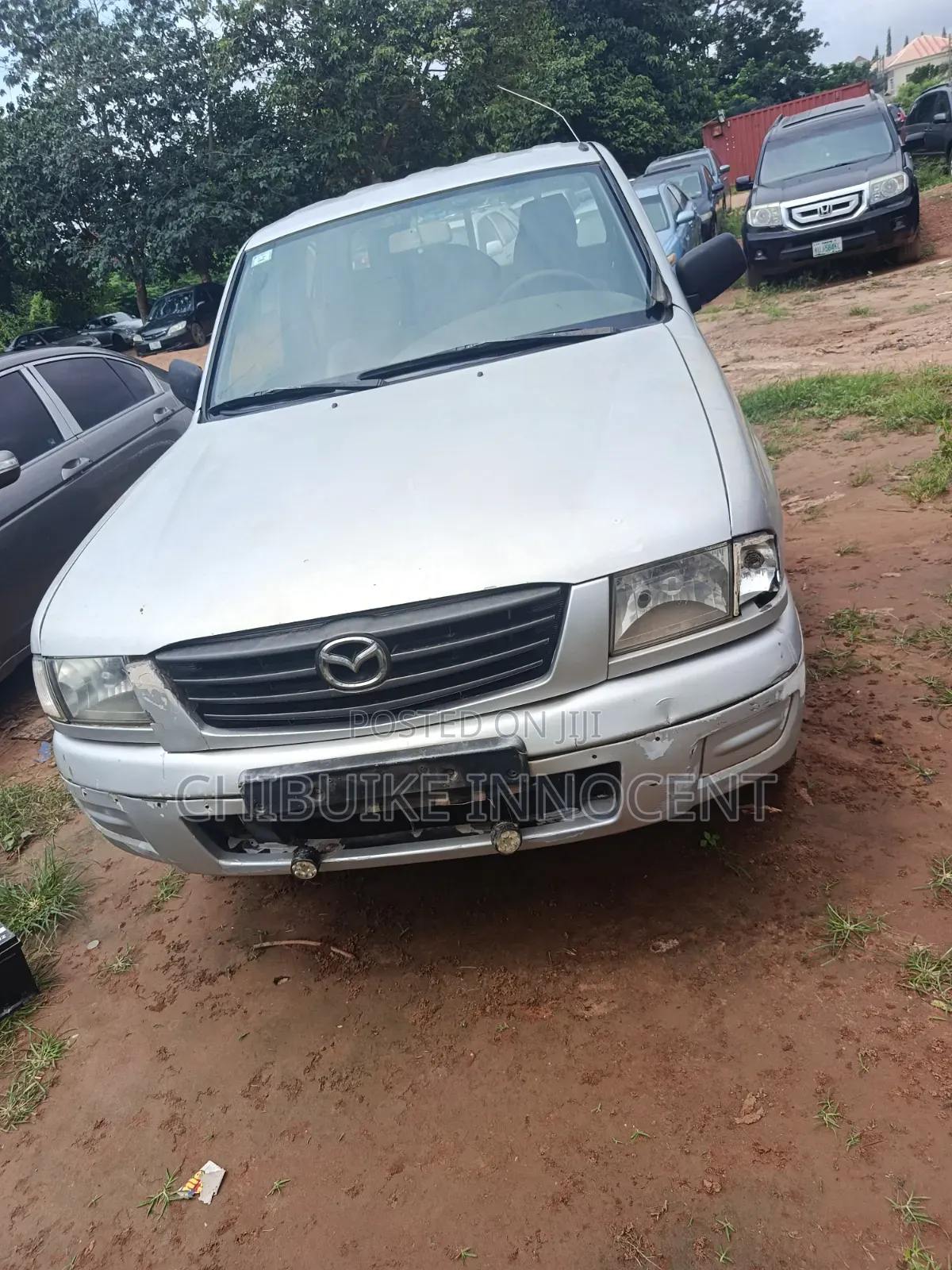 Mazda MPV 2006 Gold