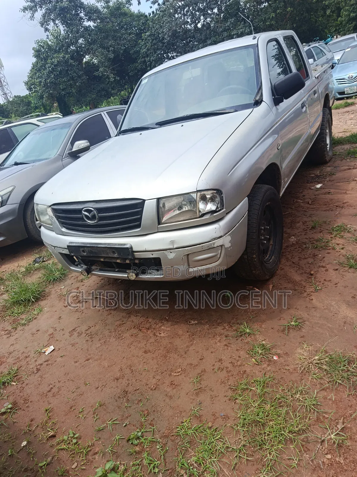 Mazda MPV 2006 Gold