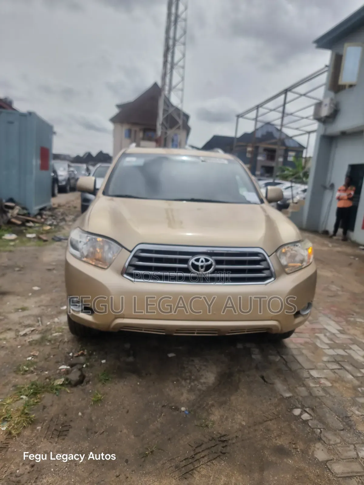Toyota Highlander 2010 Gold