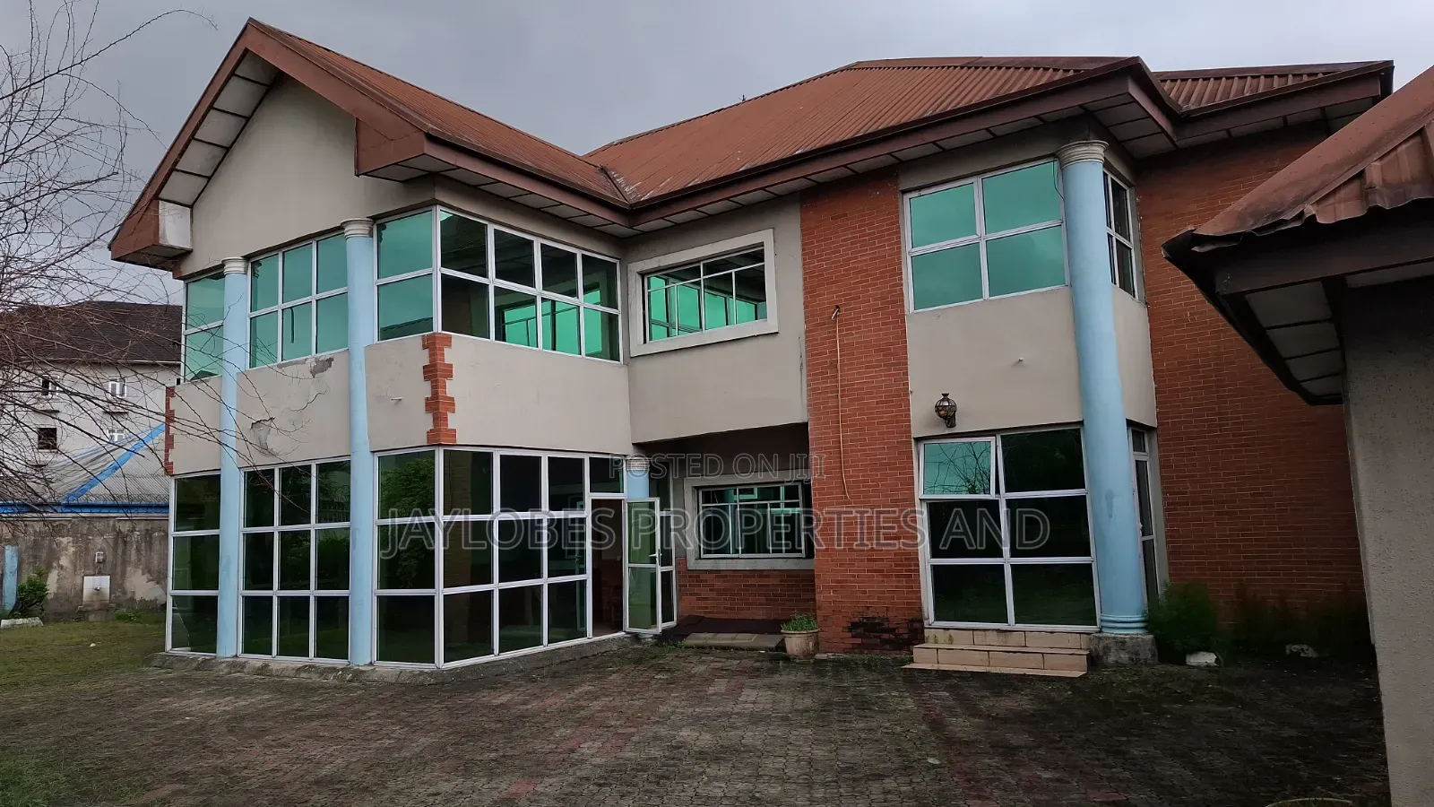 5bdrm Duplex in Mummy B Road, Obio-Akpor for sale