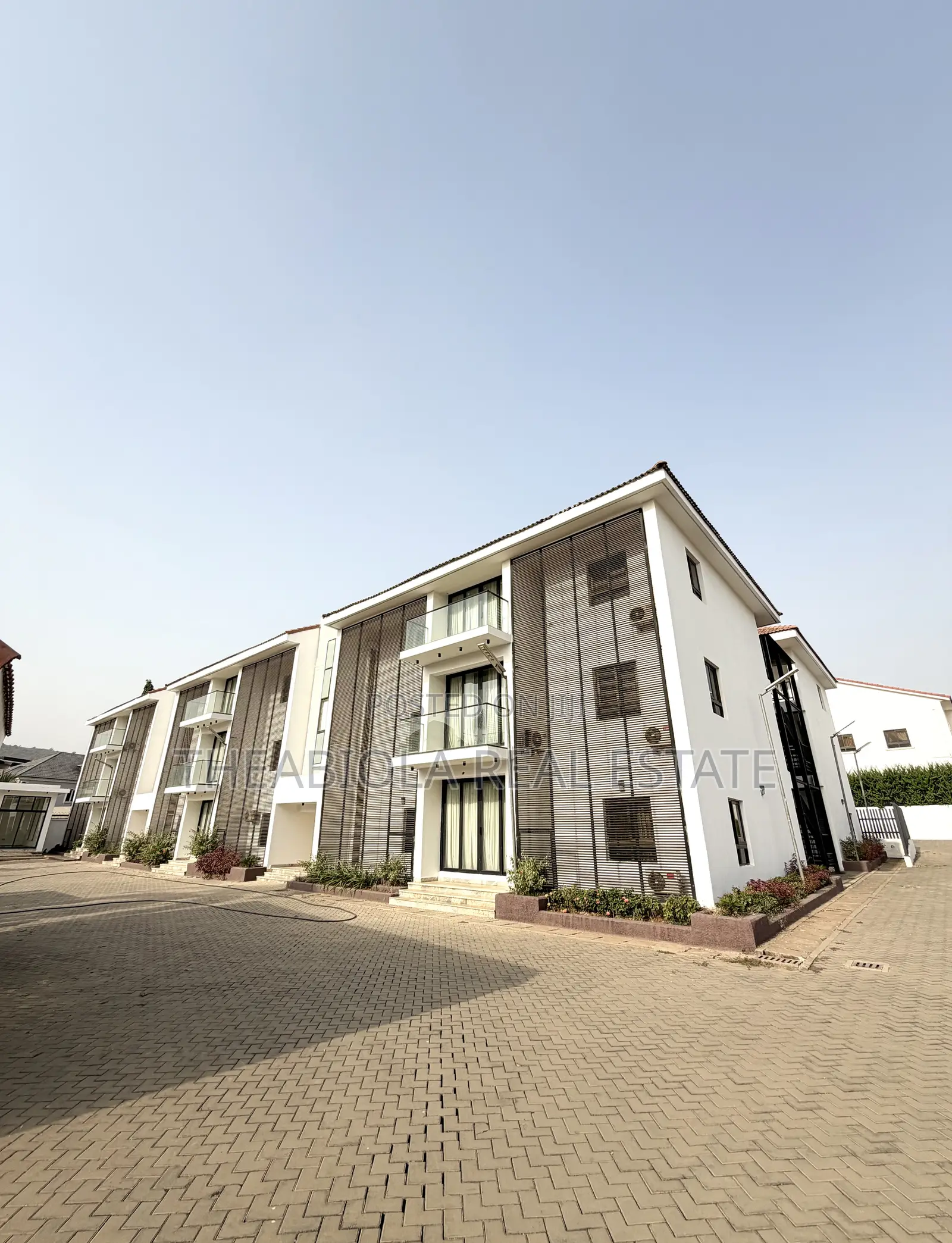 Furnished 2bdrm Apartment in Katampe Extension, for rent