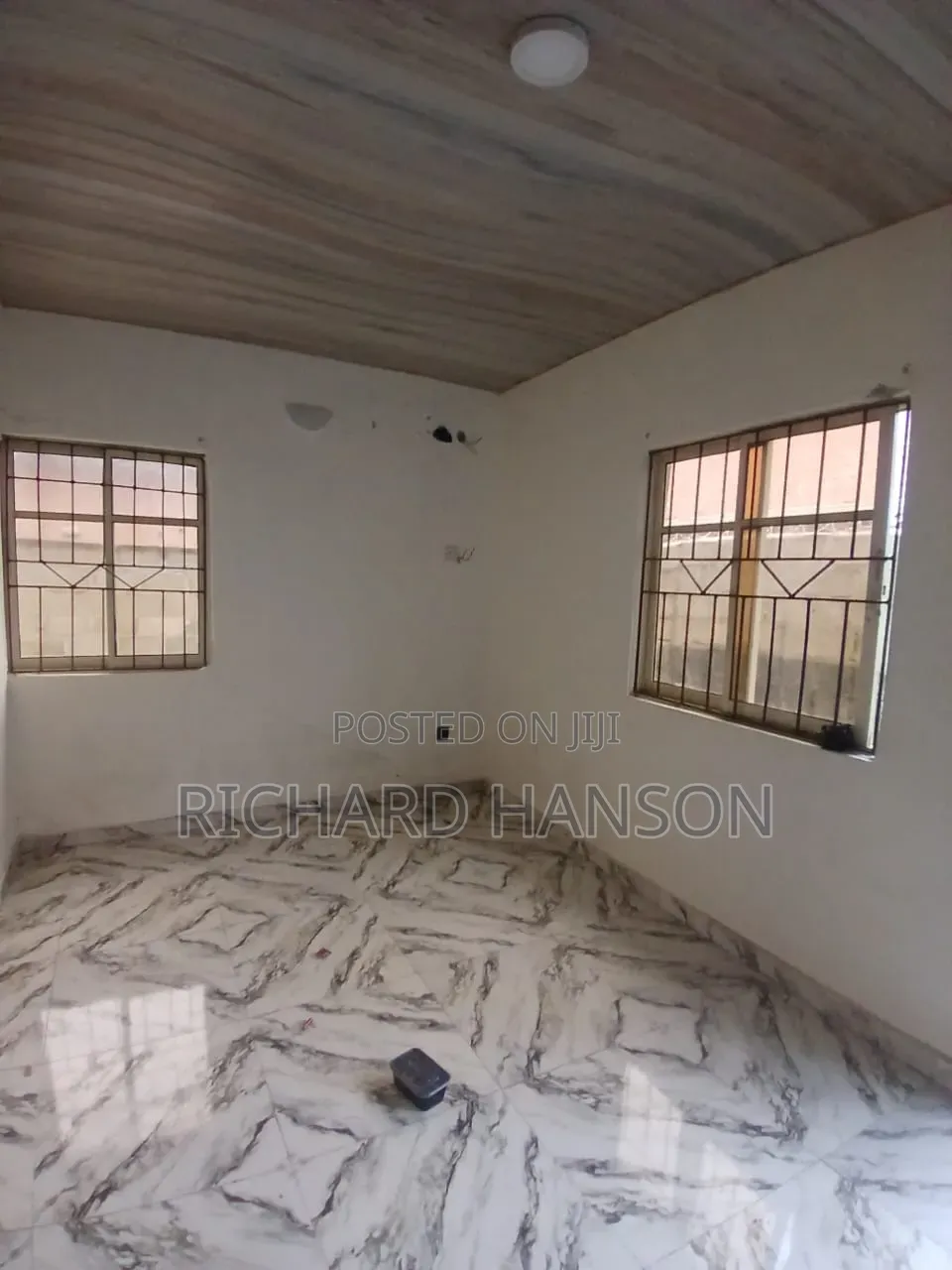 Mini Flat in Not Alone In, Ado / Ajah for rent