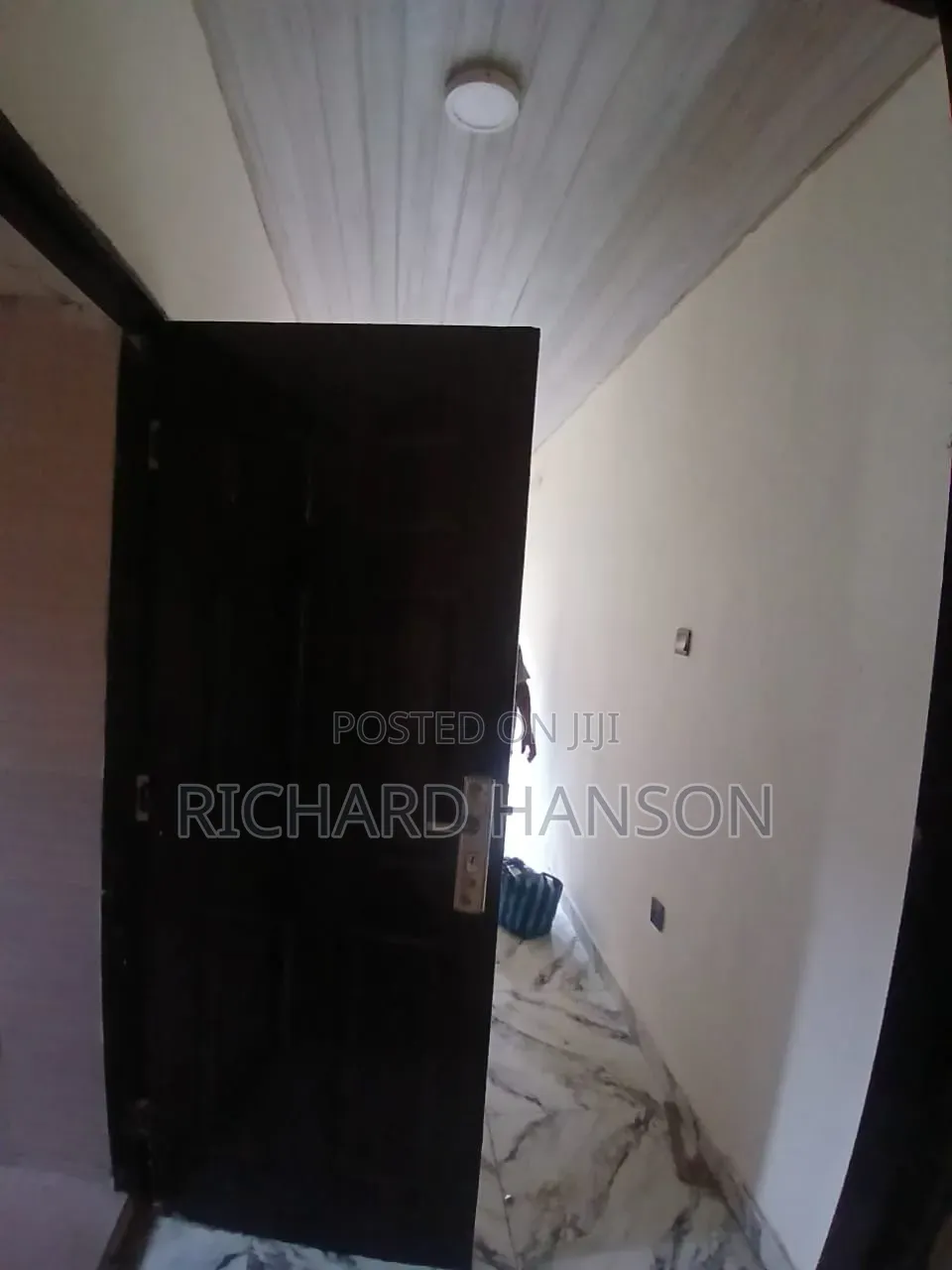 Mini Flat in Not Alone In, Ado / Ajah for rent