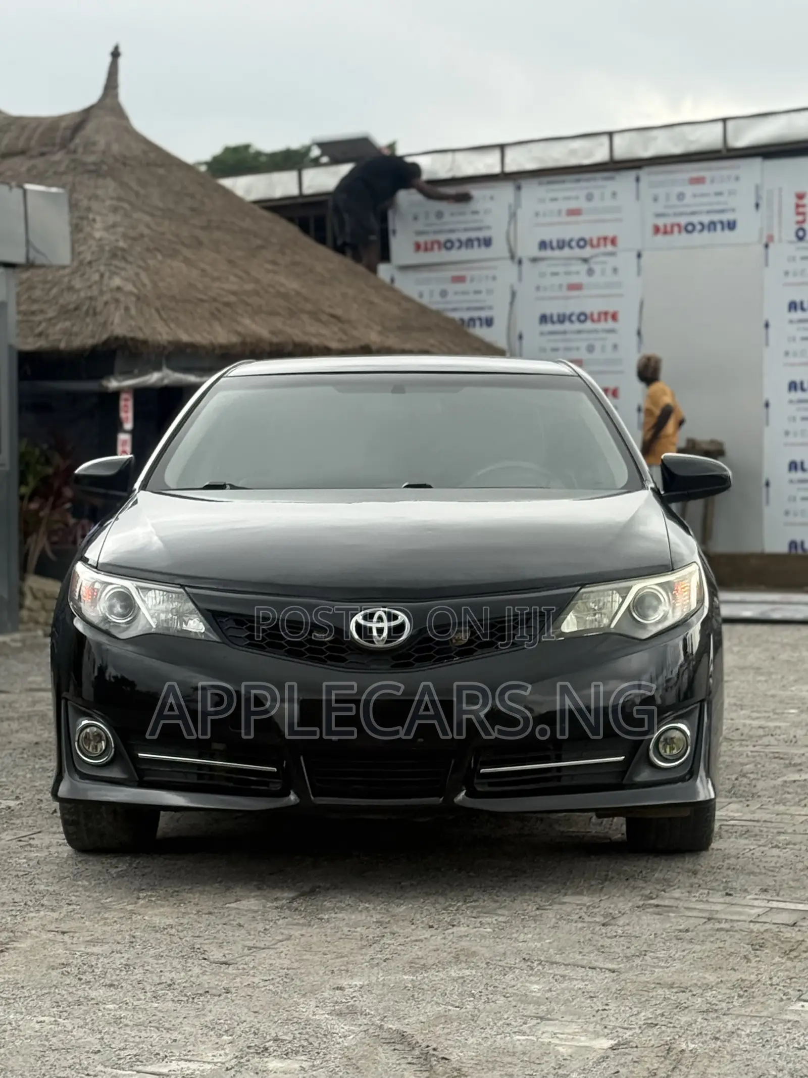 Toyota Camry SE 4dr Sedan (2.5L 4cyl 6A) 2014 Black