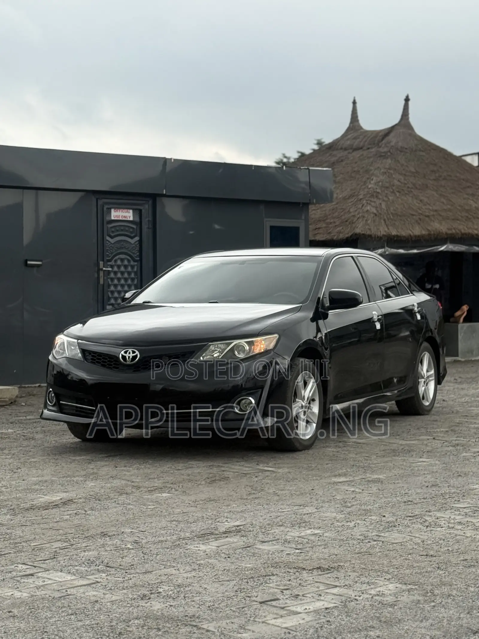 Toyota Camry SE 4dr Sedan (2.5L 4cyl 6A) 2014 Black