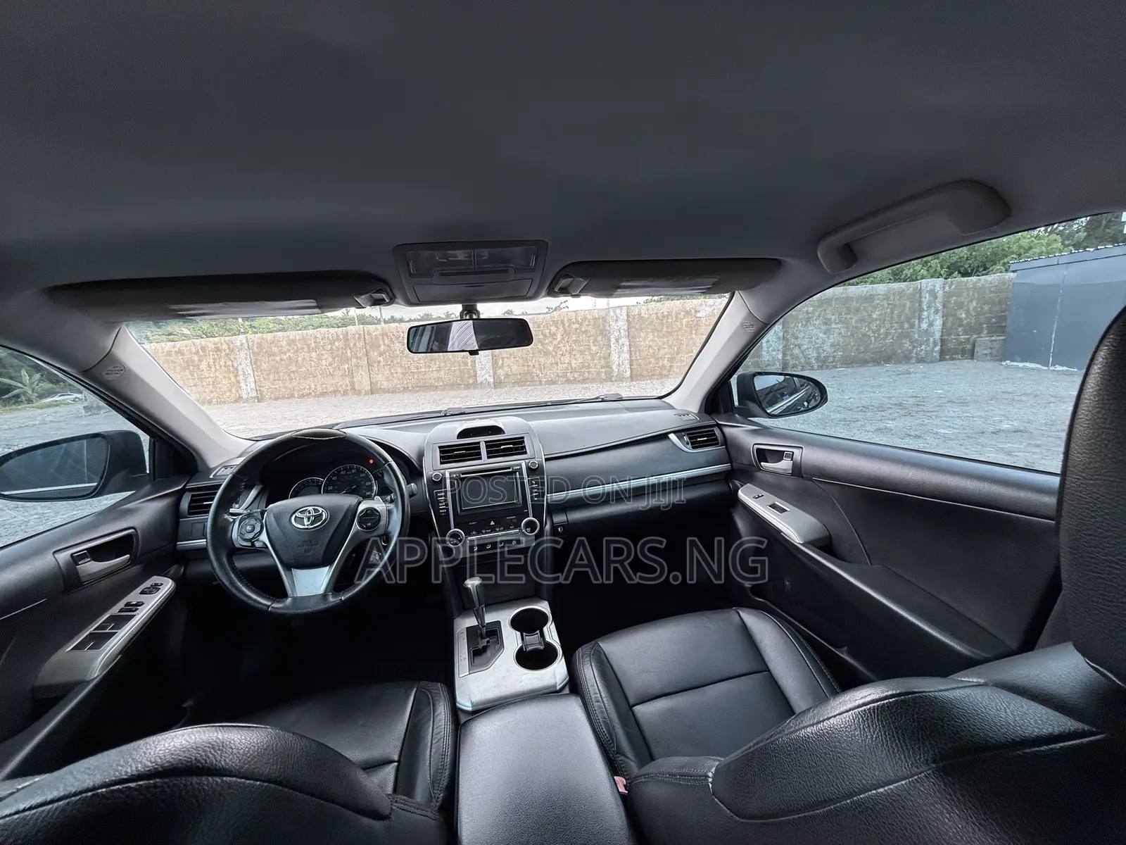 Toyota Camry SE 4dr Sedan (2.5L 4cyl 6A) 2014 Black
