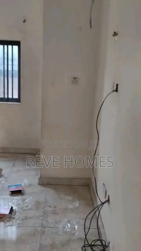 2bdrm Block of Flats in Sabo / Yaba for rent