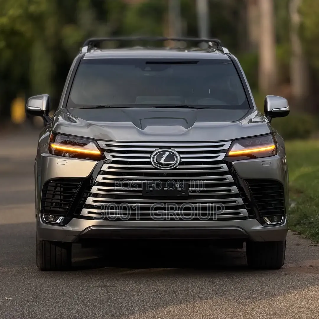 New Lexus LX 2025 Gray