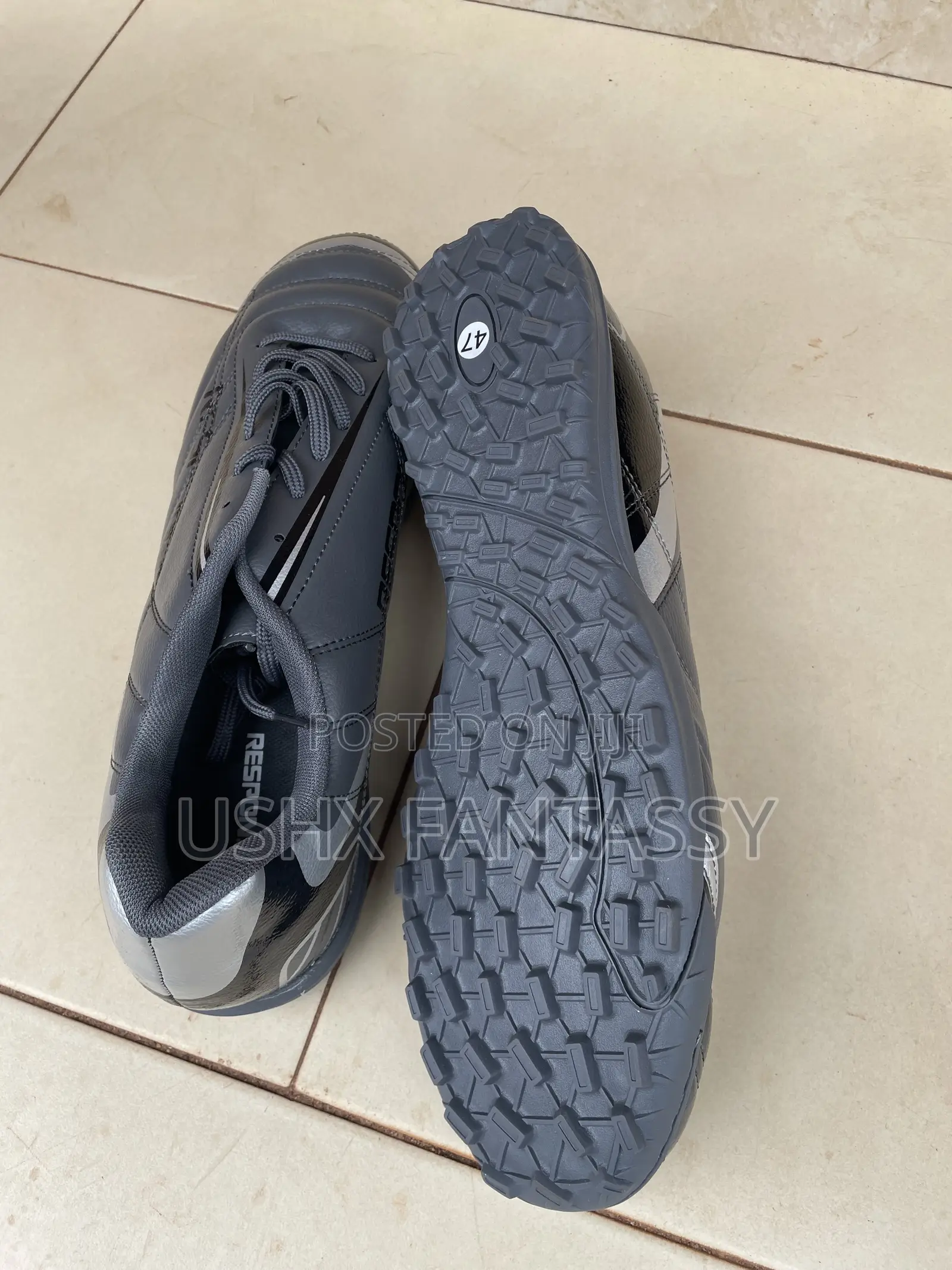 Response Football Shoe