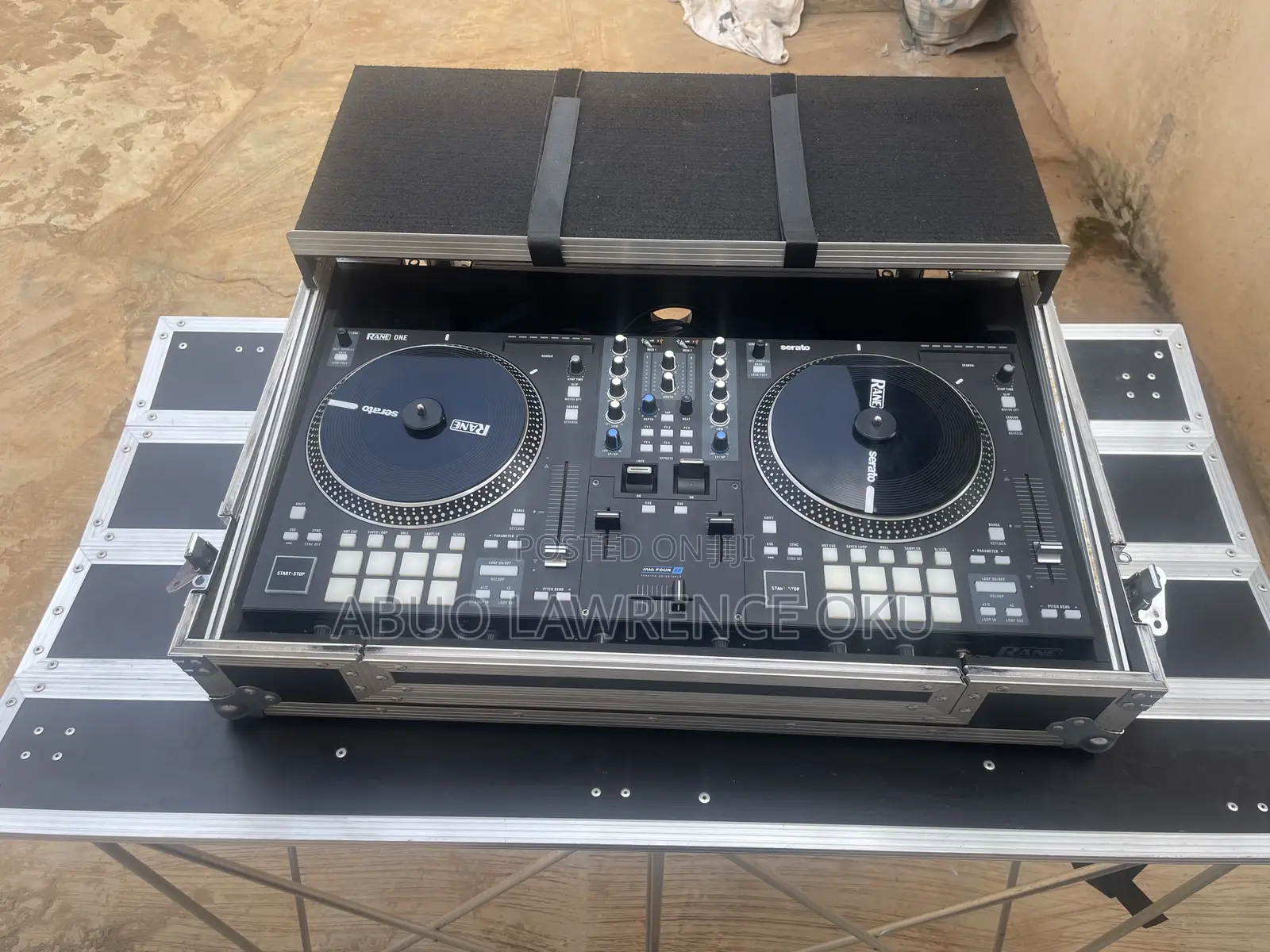 DJ Controller