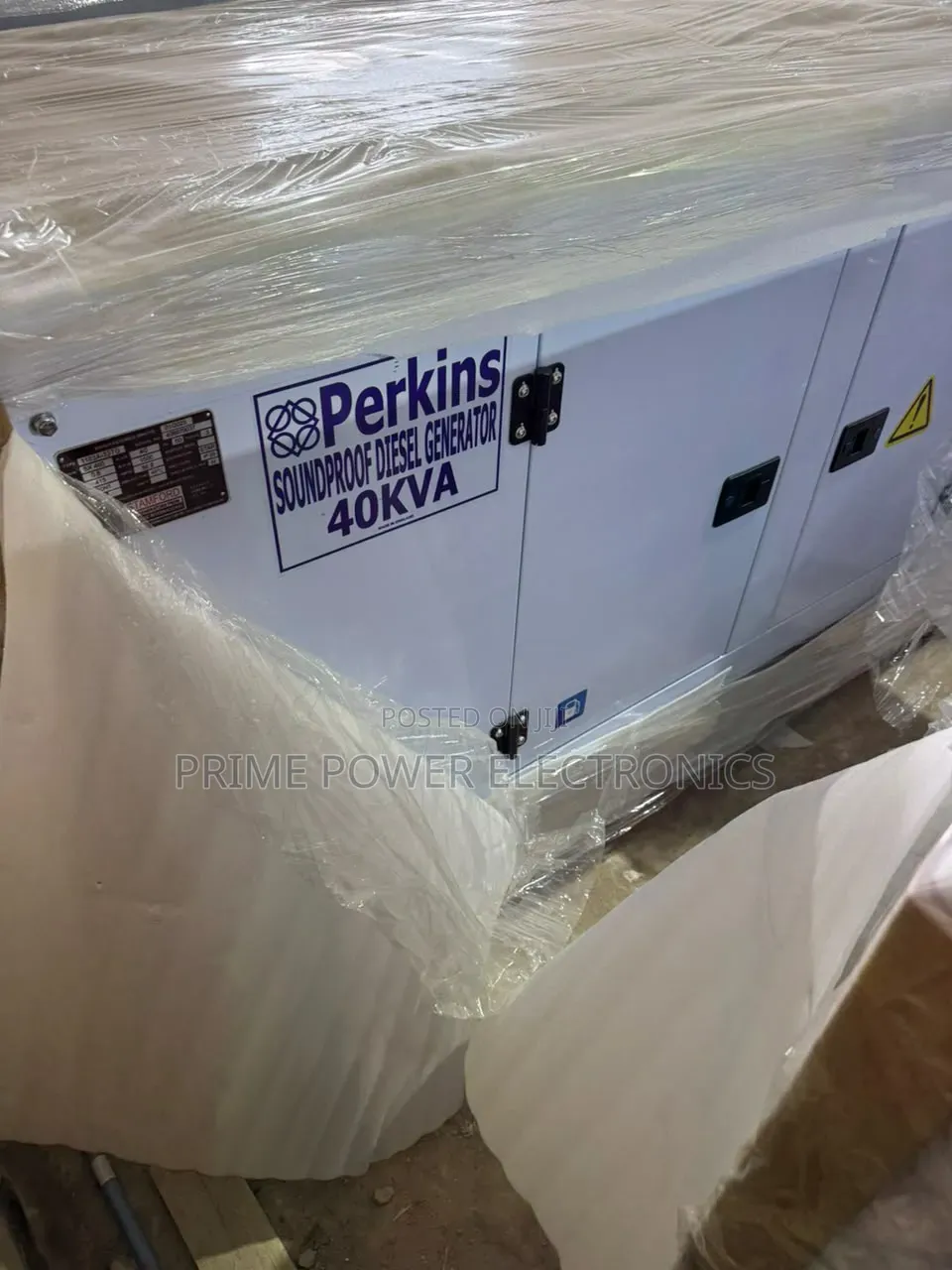Heavy Duty 40kVA Perkins Soundproof Generator for Homes Businesses