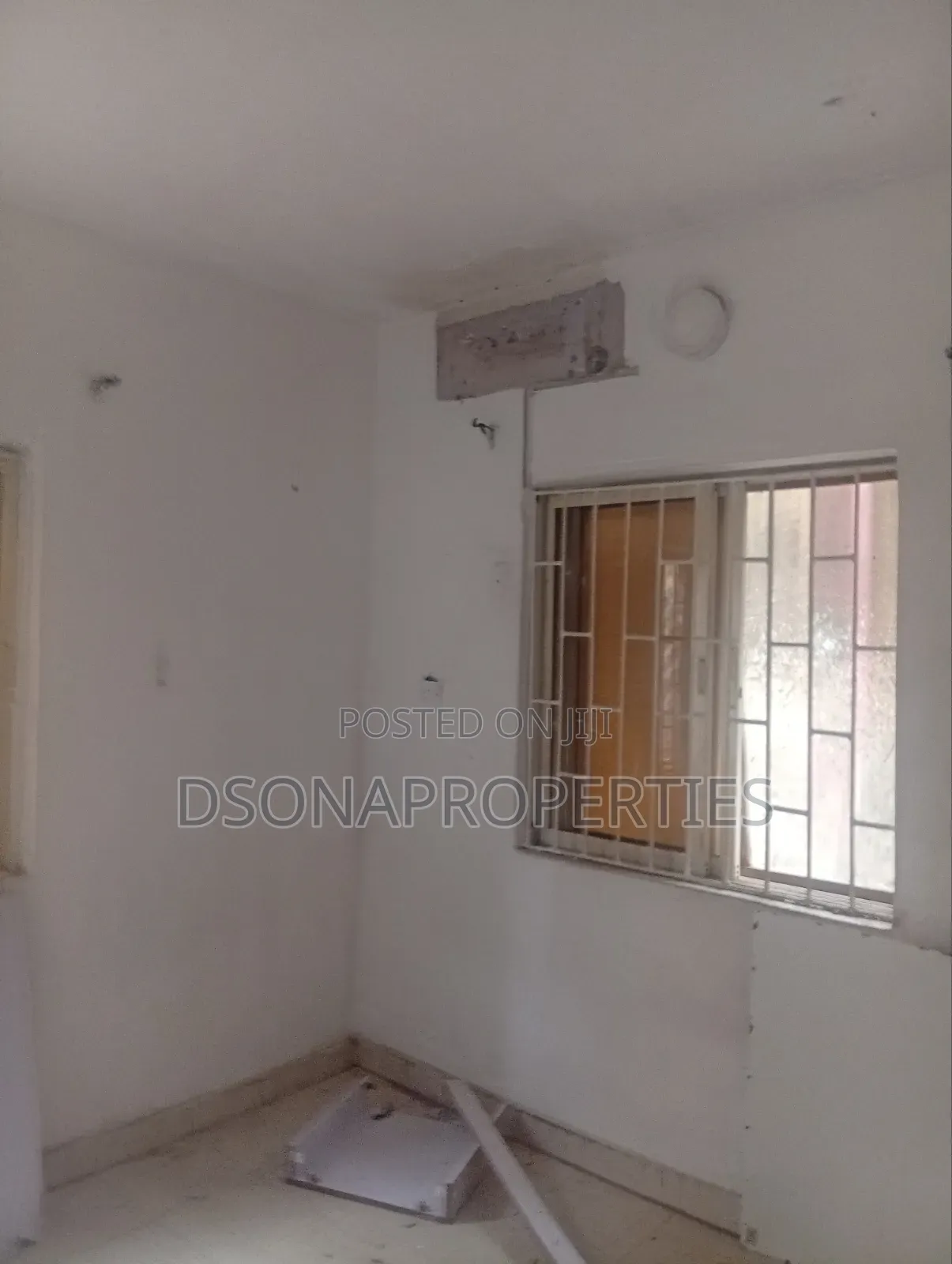 3bdrm Apartment in Philip Majekodunmi, New Oko Oba for rent
