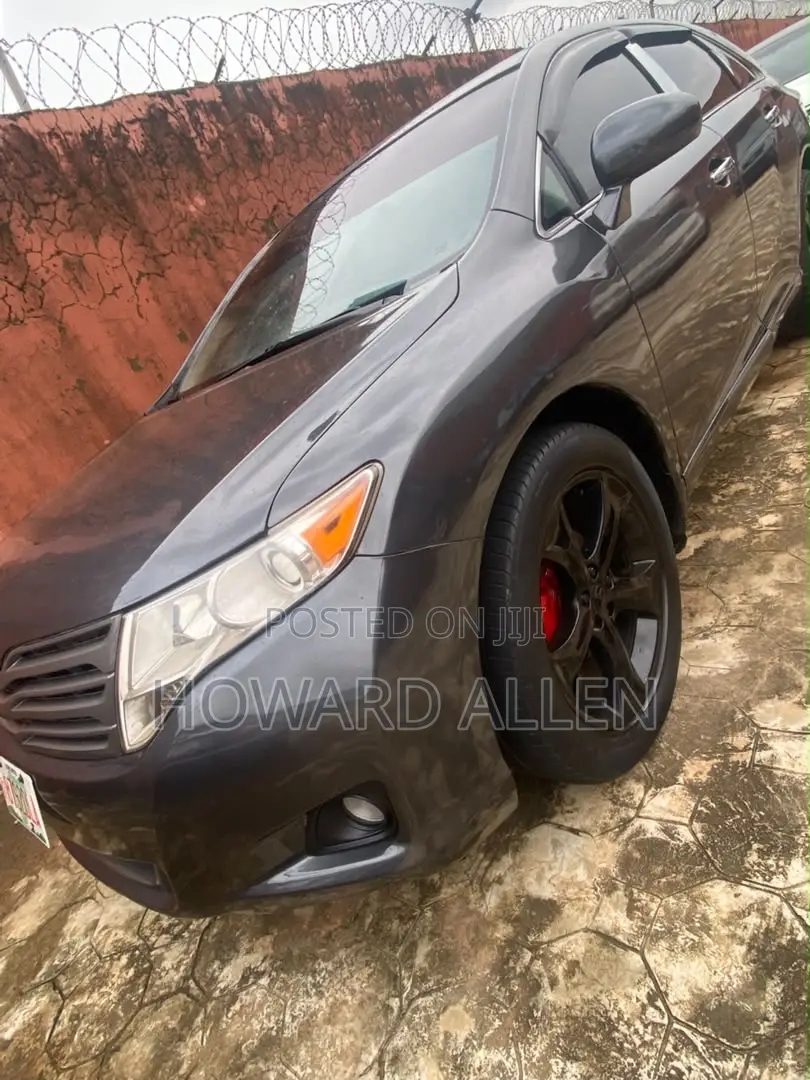 Toyota Venza V6 2009 Gray