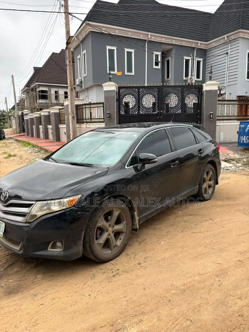 Toyota Venza 2012 Black