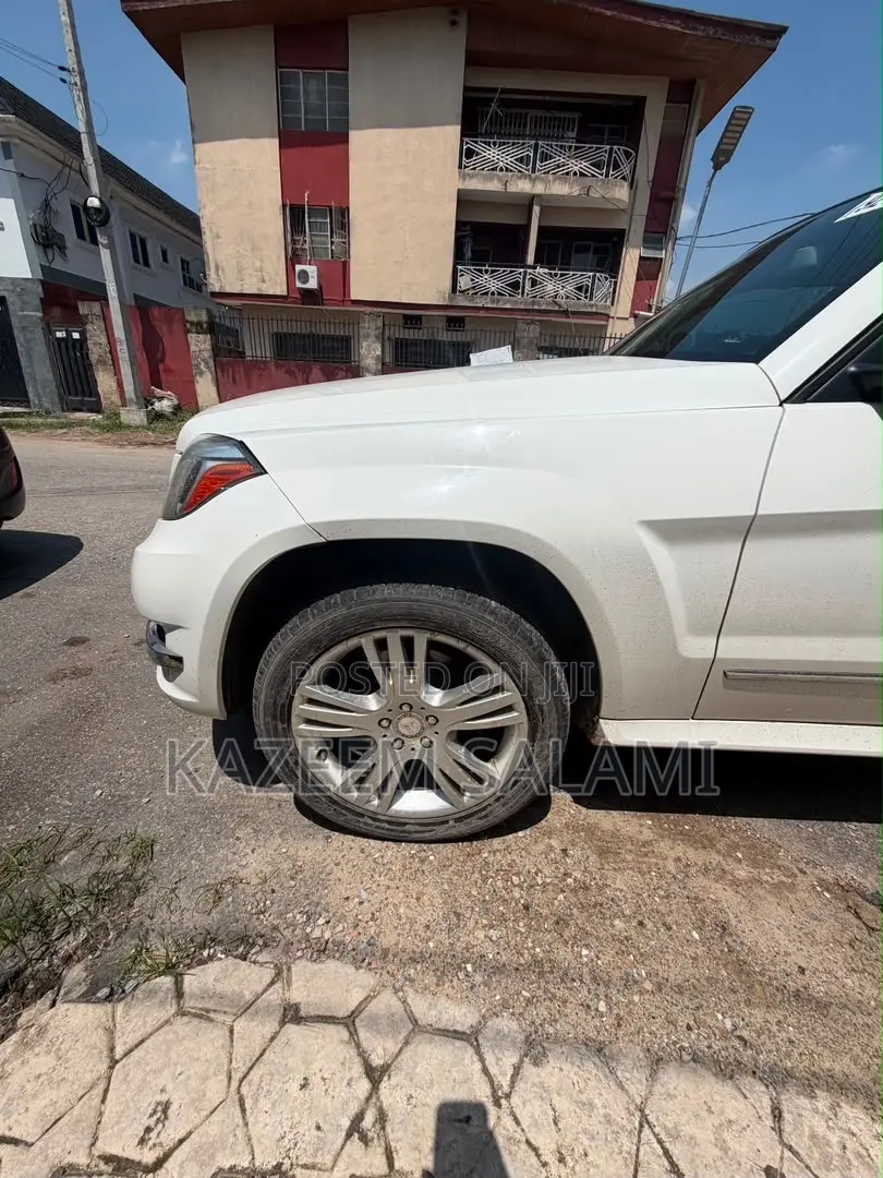 Mercedes-Benz GLK-Class 350 2014 White