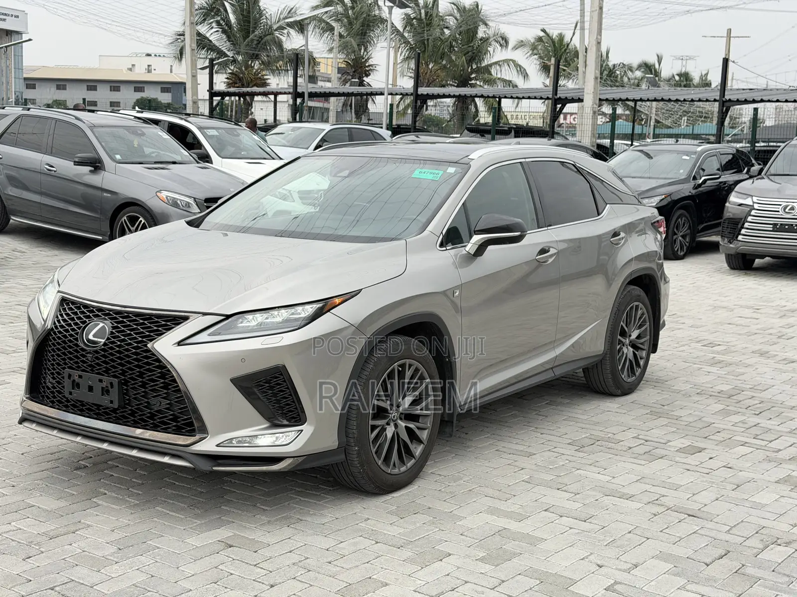 Lexus RX 350 4WD 2021 Gold