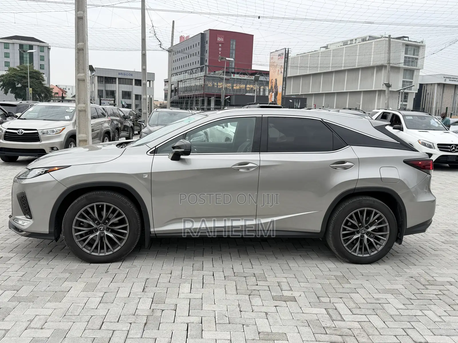 Lexus RX 350 4WD 2021 Gold