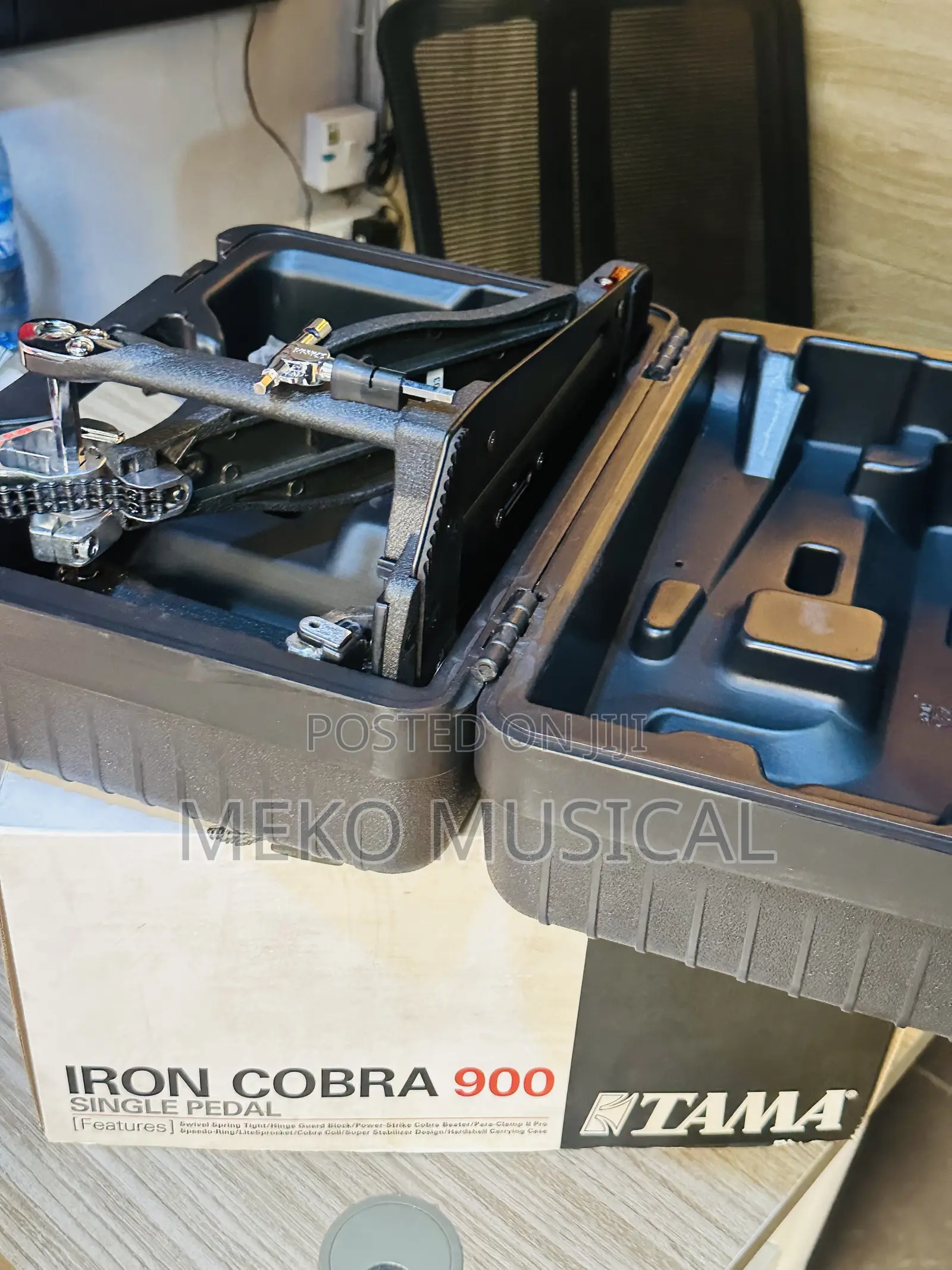Iron Cobra 900 Single Pedal Power Glide