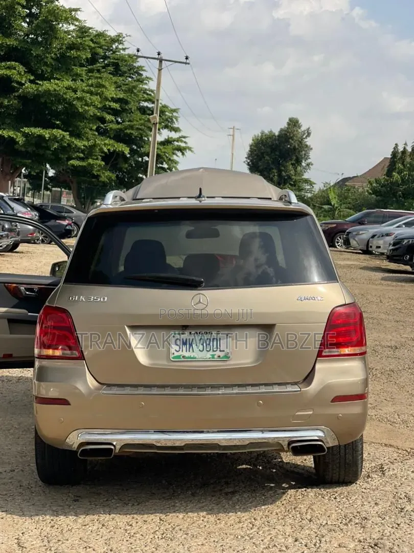 Mercedes-Benz GLK-Class 2010 Gold