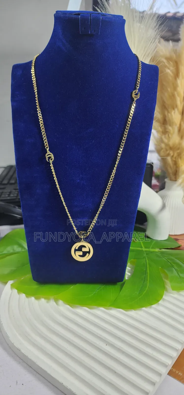 Interlocking G Pendant Necklace