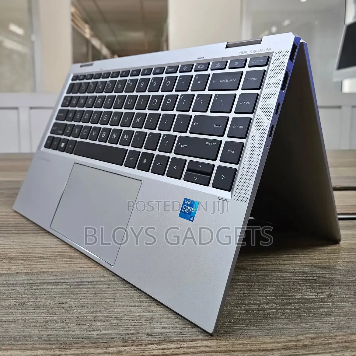 Laptop HP EliteBook 1040 G8 16GB Intel Core i5 SSD 512GB