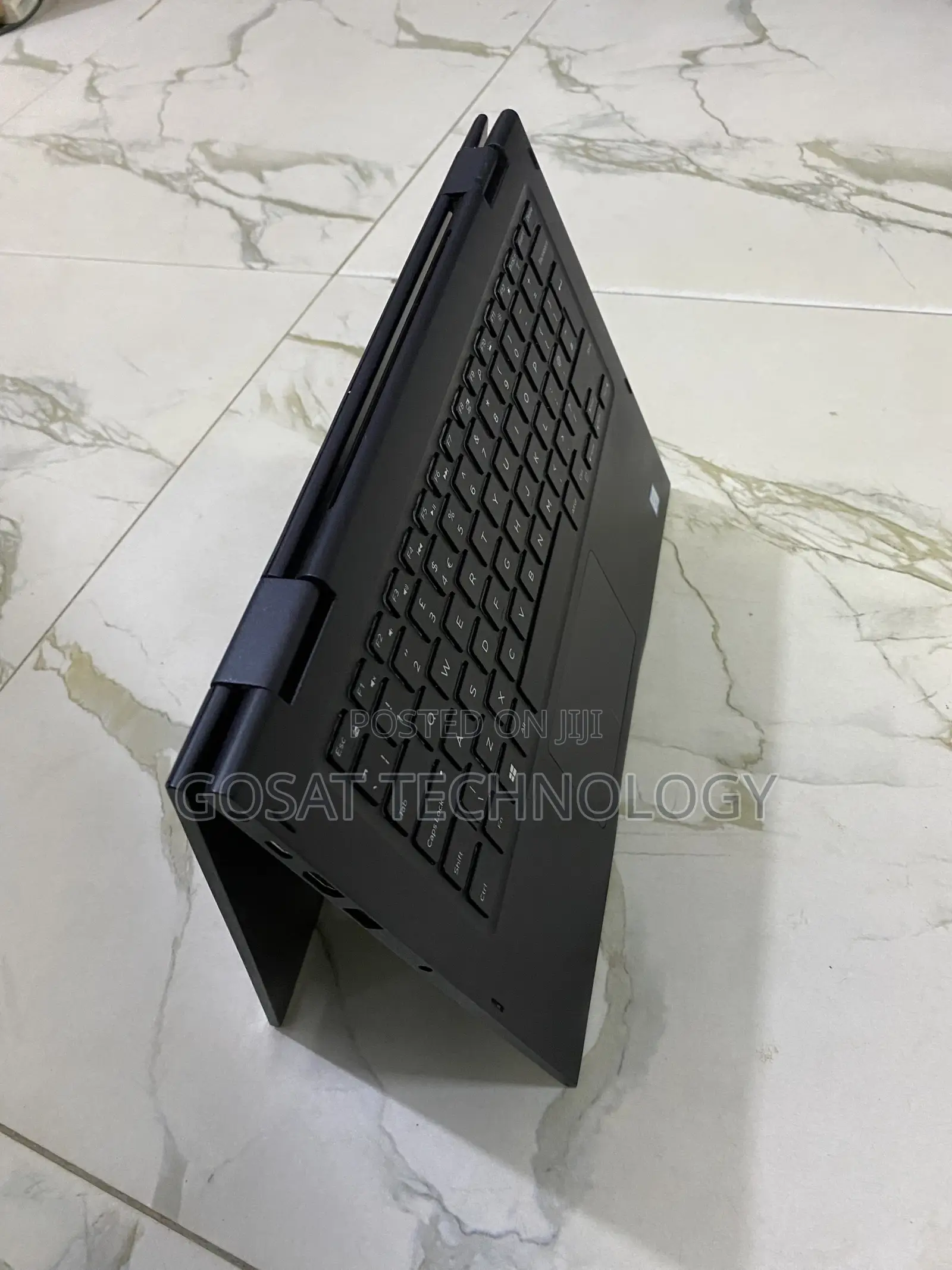 Laptop Dell Latitude 3390 2-in-1 8GB Intel Core i3 SSD 128GB