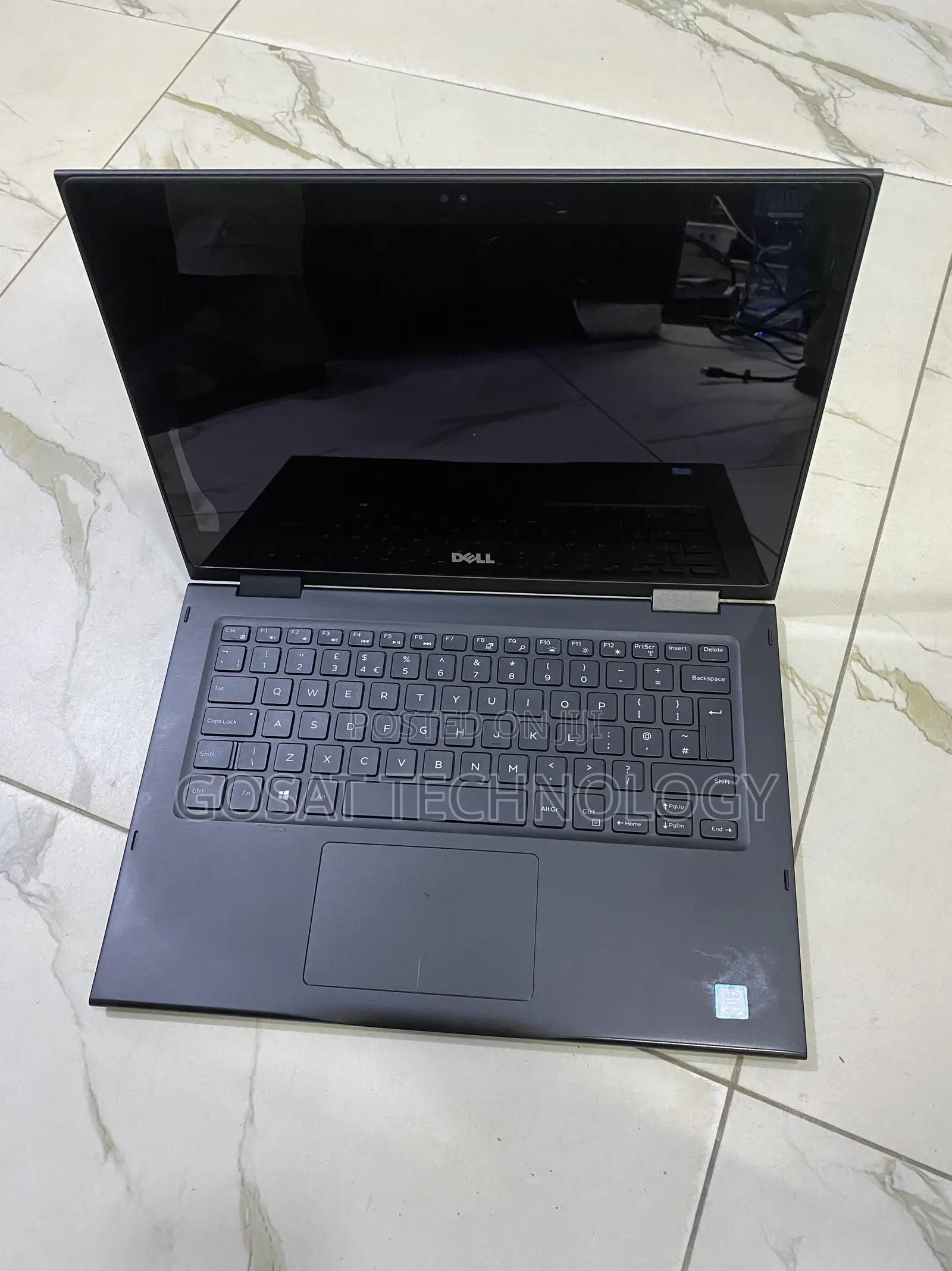 Laptop Dell Latitude 3390 2-in-1 8GB Intel Core i3 SSD 128GB