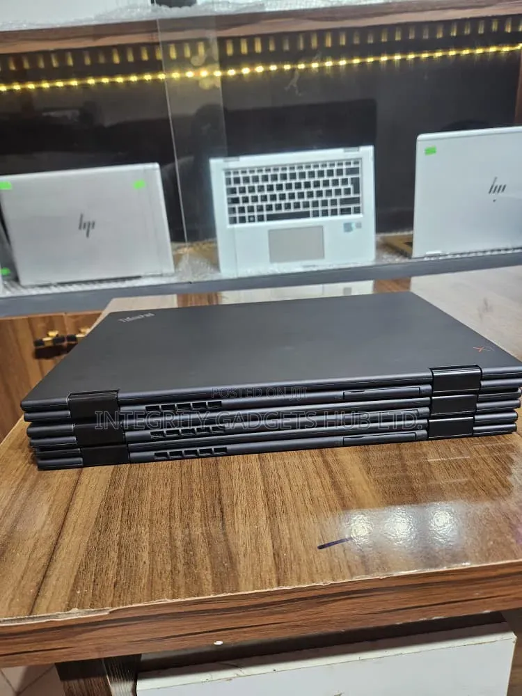 Laptop Lenovo ThinkPad X1 Yoga 8GB Intel Core i5 SSD 256GB