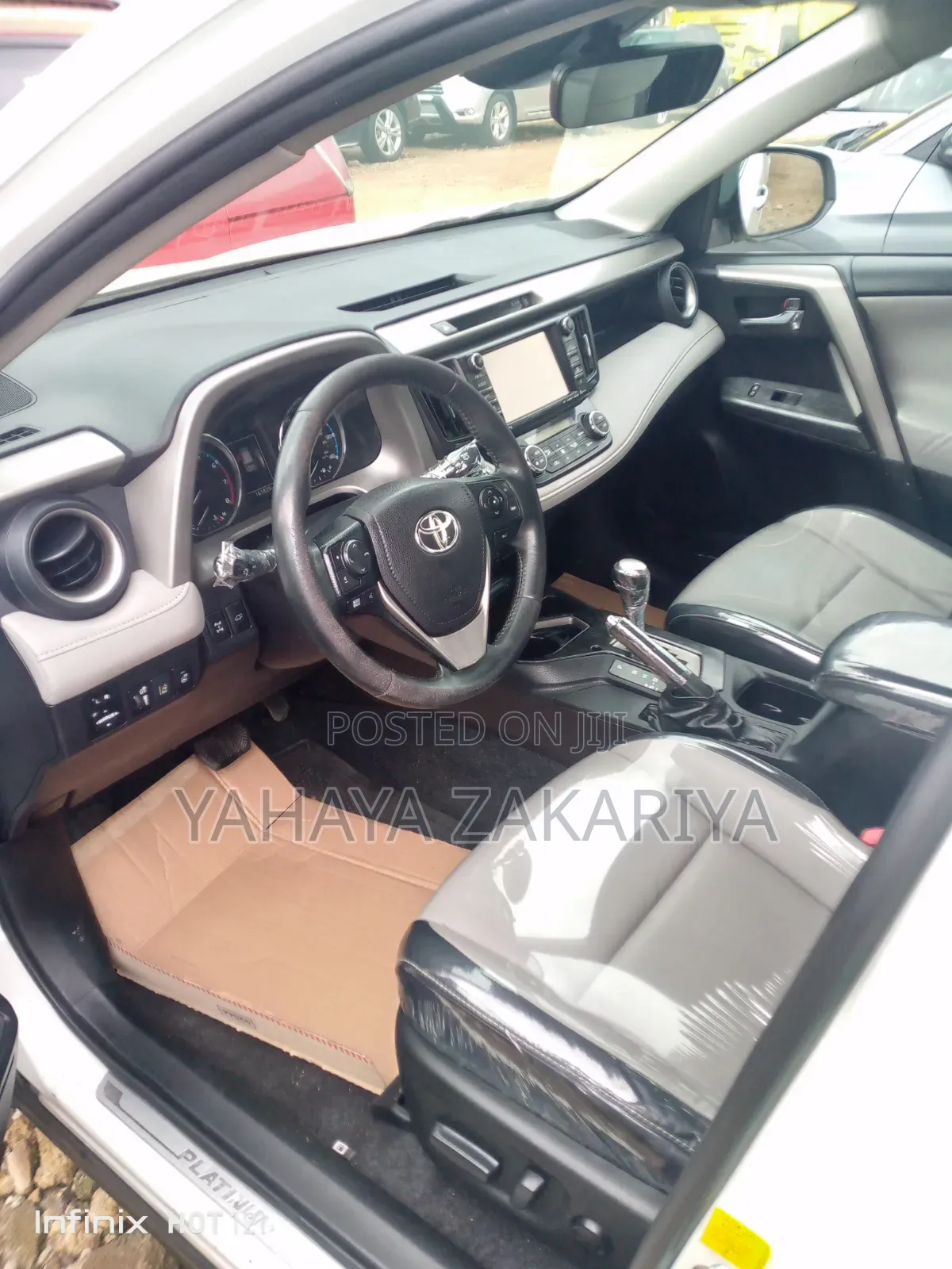 Toyota RAV4 2018 White
