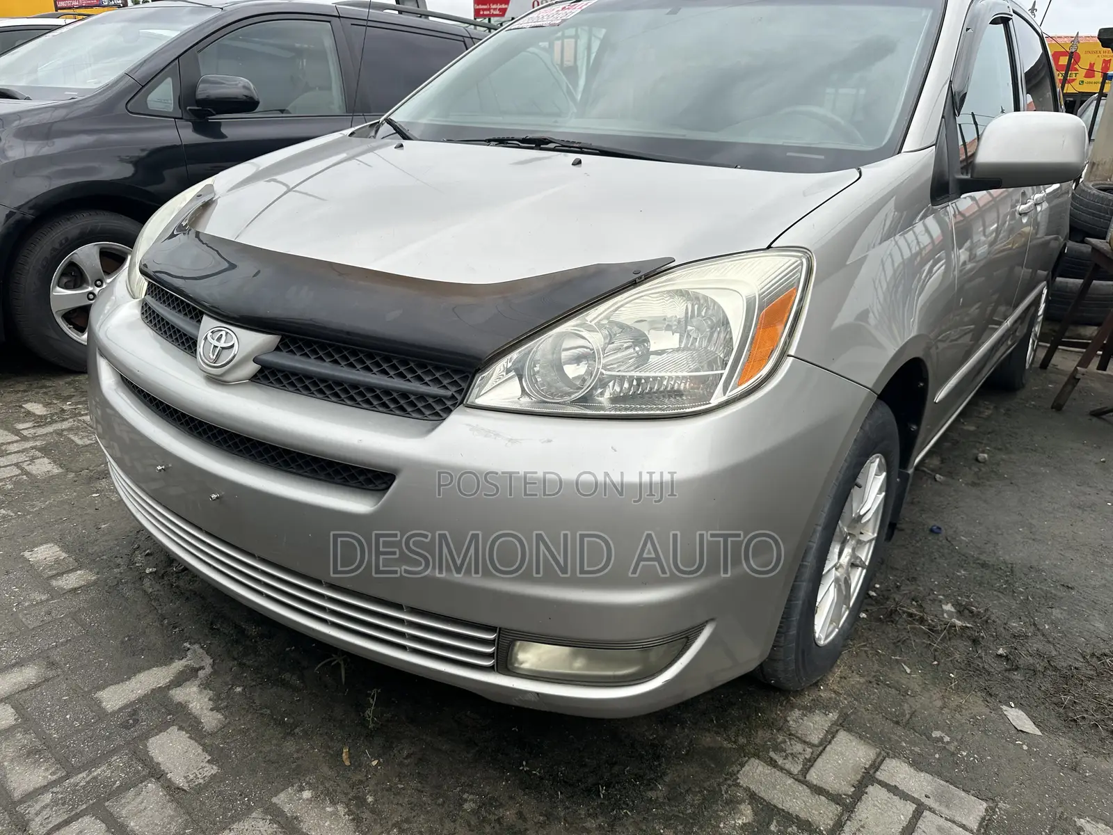 Toyota Sienna LE AWD 2005 Gold