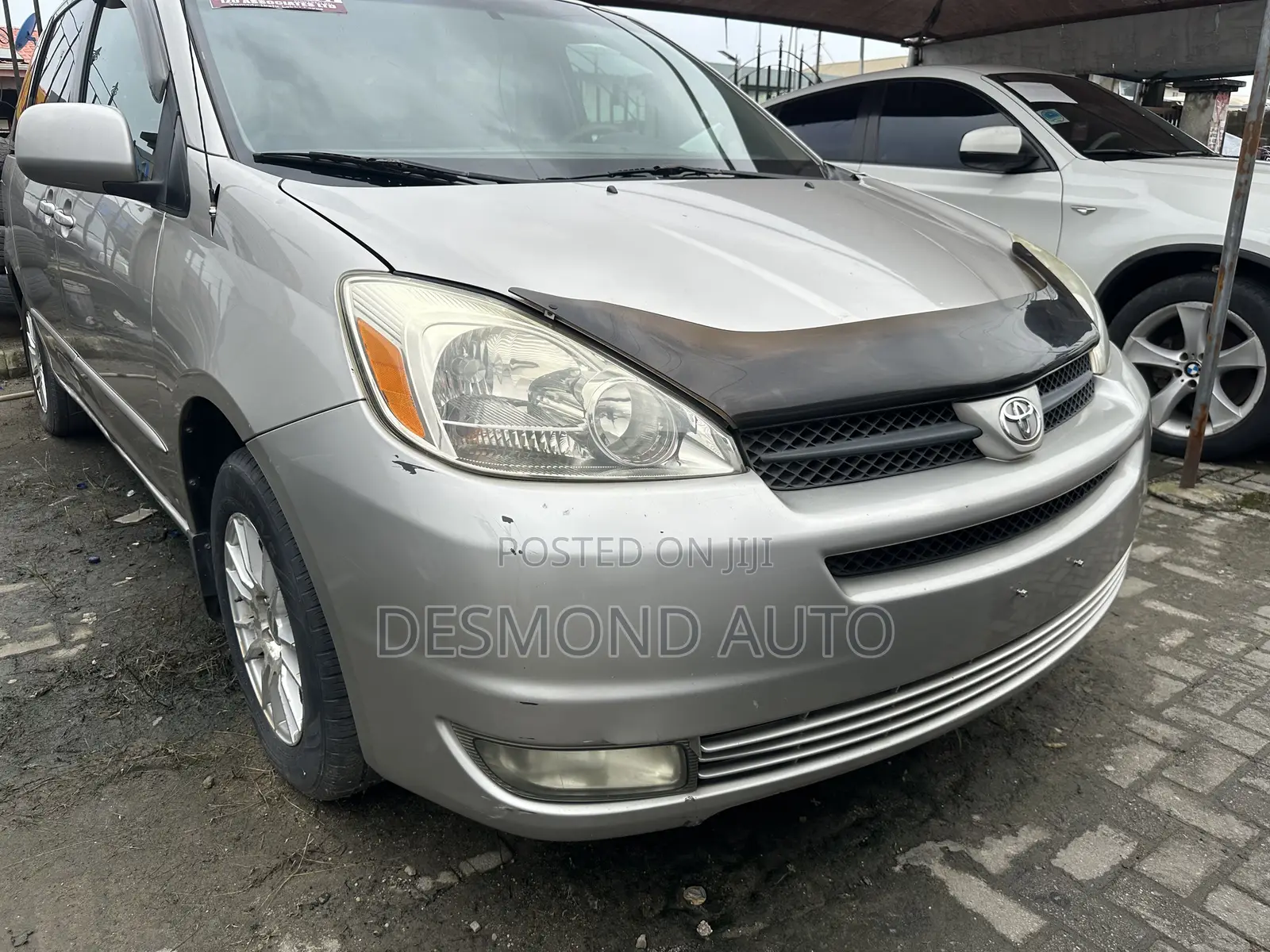 Toyota Sienna LE AWD 2005 Gold