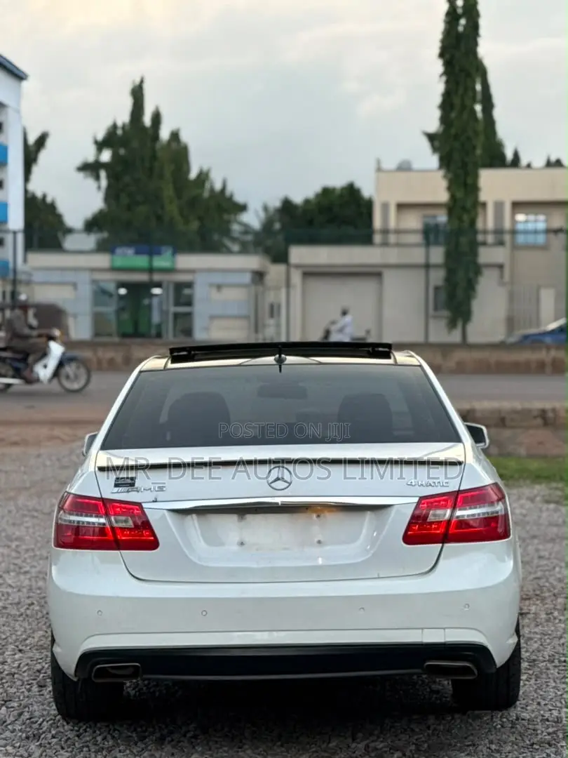 Mercedes-Benz E350 2011 White