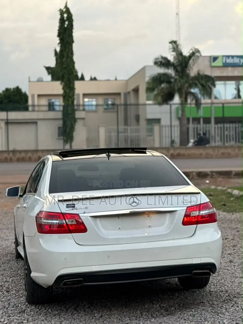 Mercedes-Benz E350 2011 White