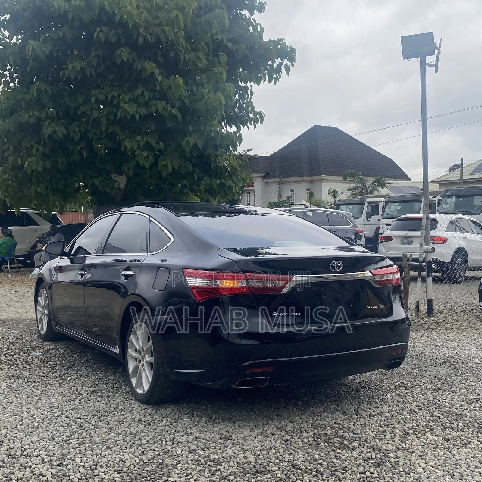Toyota Avalon 2012 Black